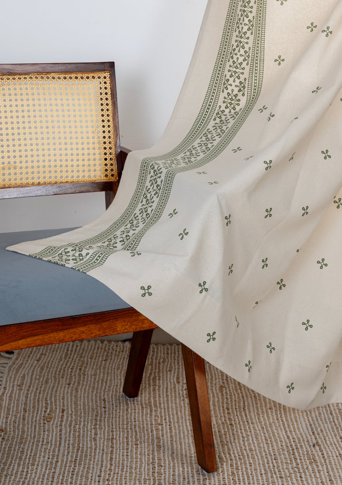 Kolam Pepper Green Minimal 100% Cotton Printed Curtain For Livingroom / Bedroom | Light Reduction | Single Piece