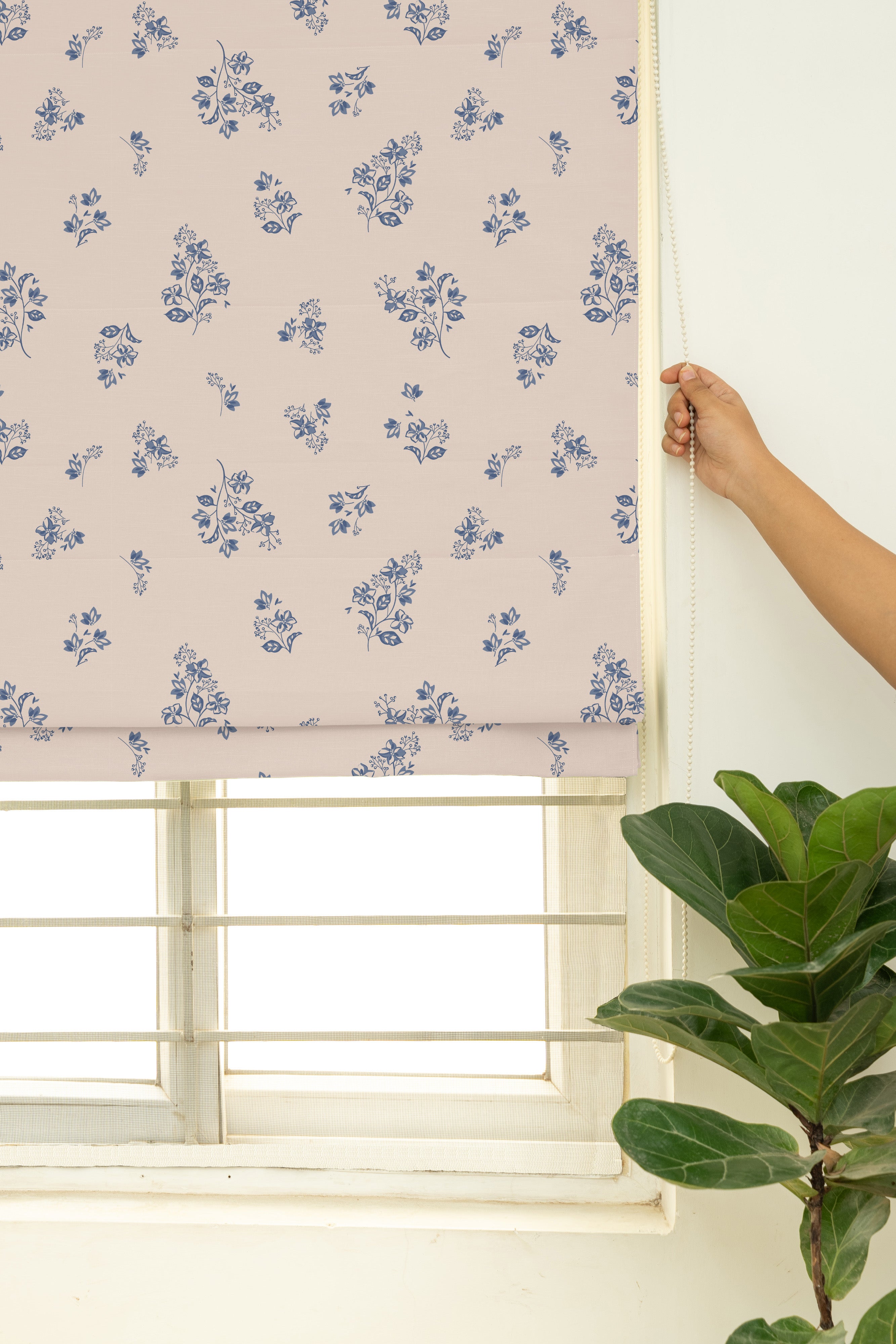Whisper 100% Customizable Linen floral blind for living room - Room darkening