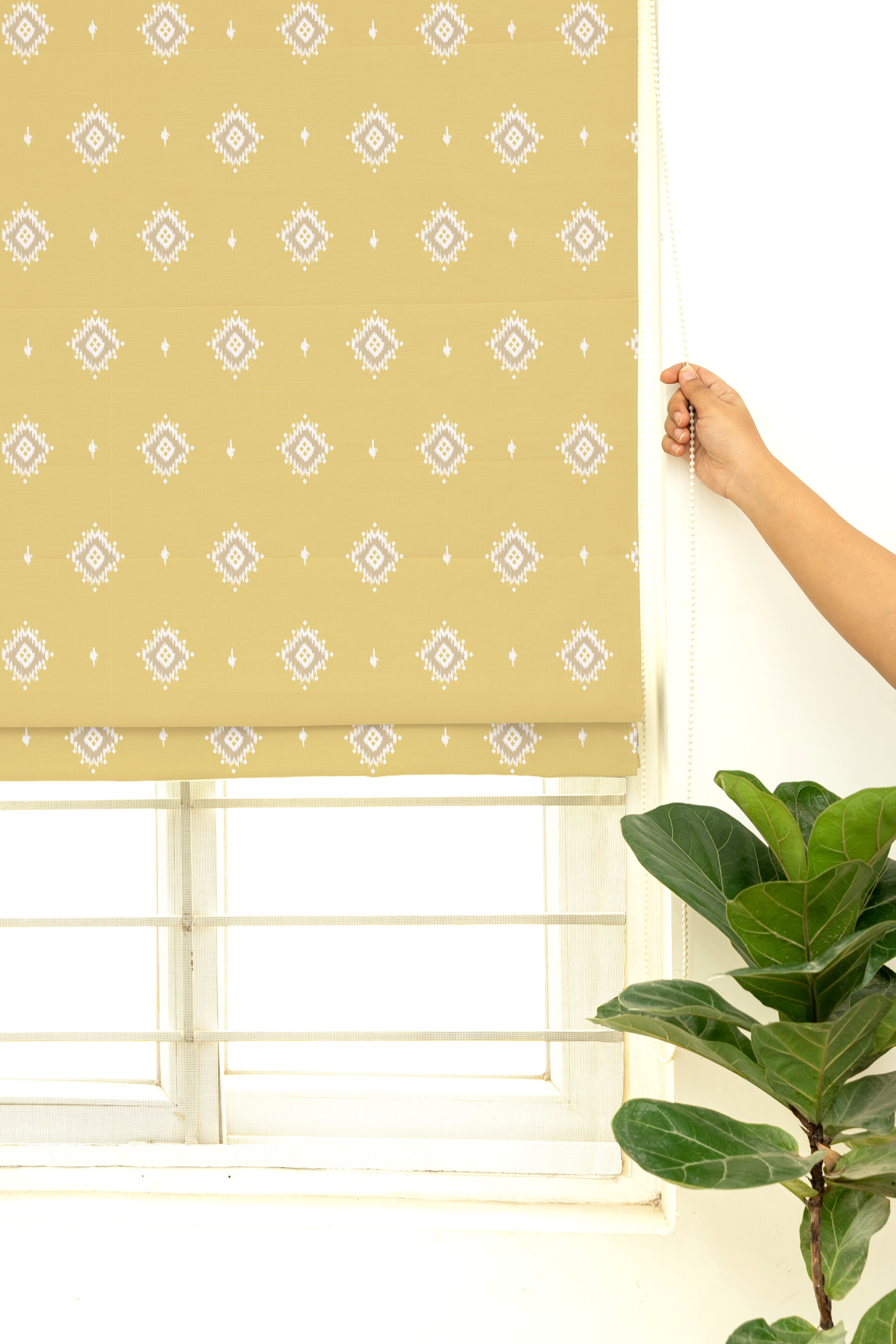 Sienna 100% Customizable Cotton floral blind for living room - Room darkening