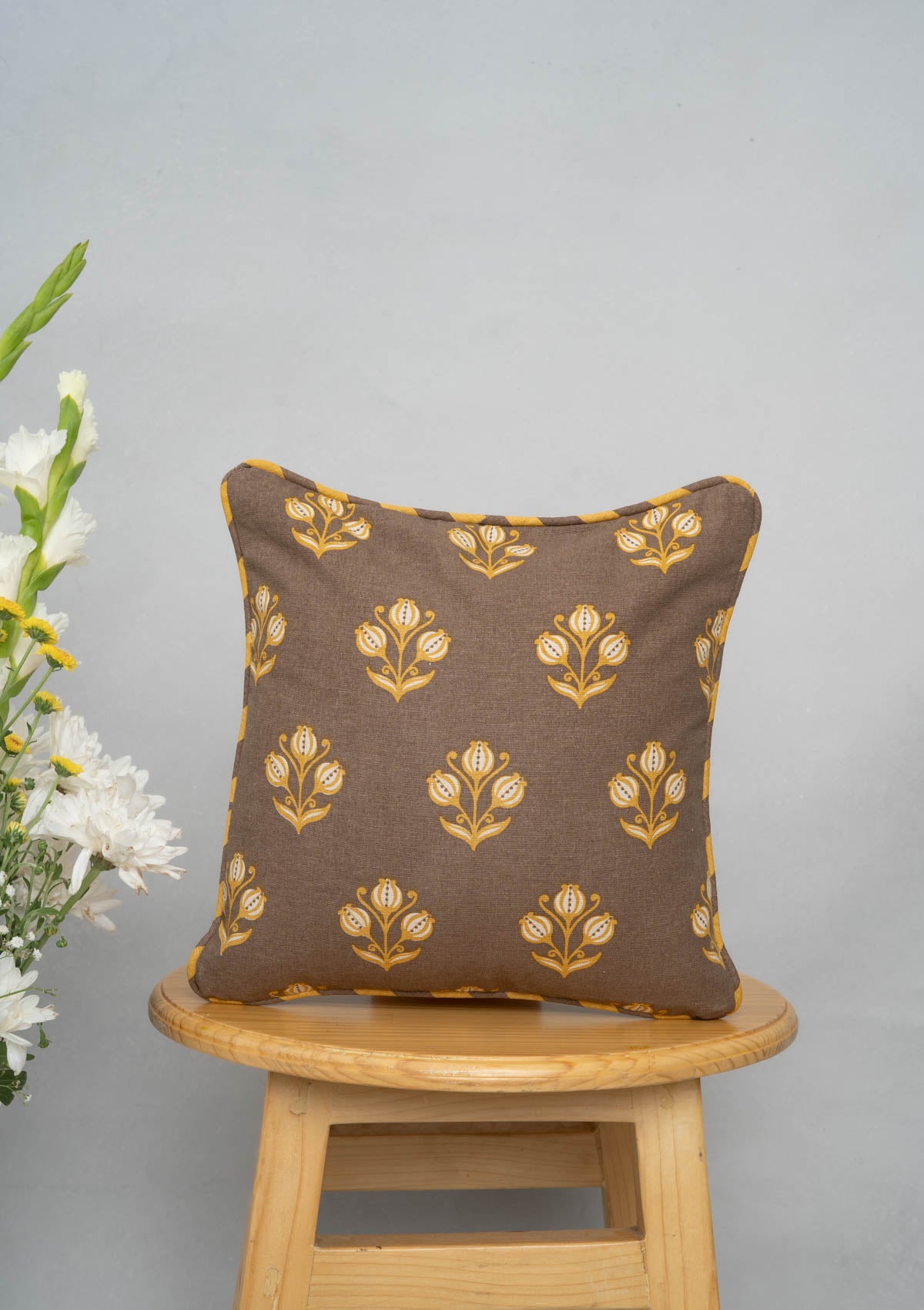Cinnamon Printed Cotton Cushion Cover - Brown