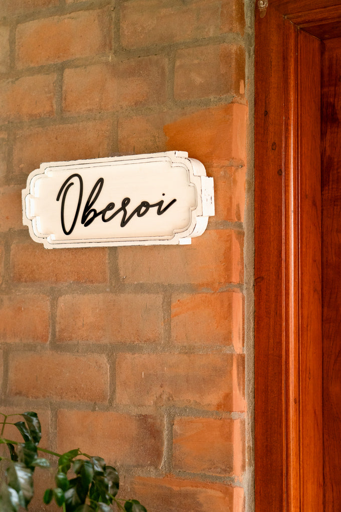 Vintage Colonial Customizable Name Board