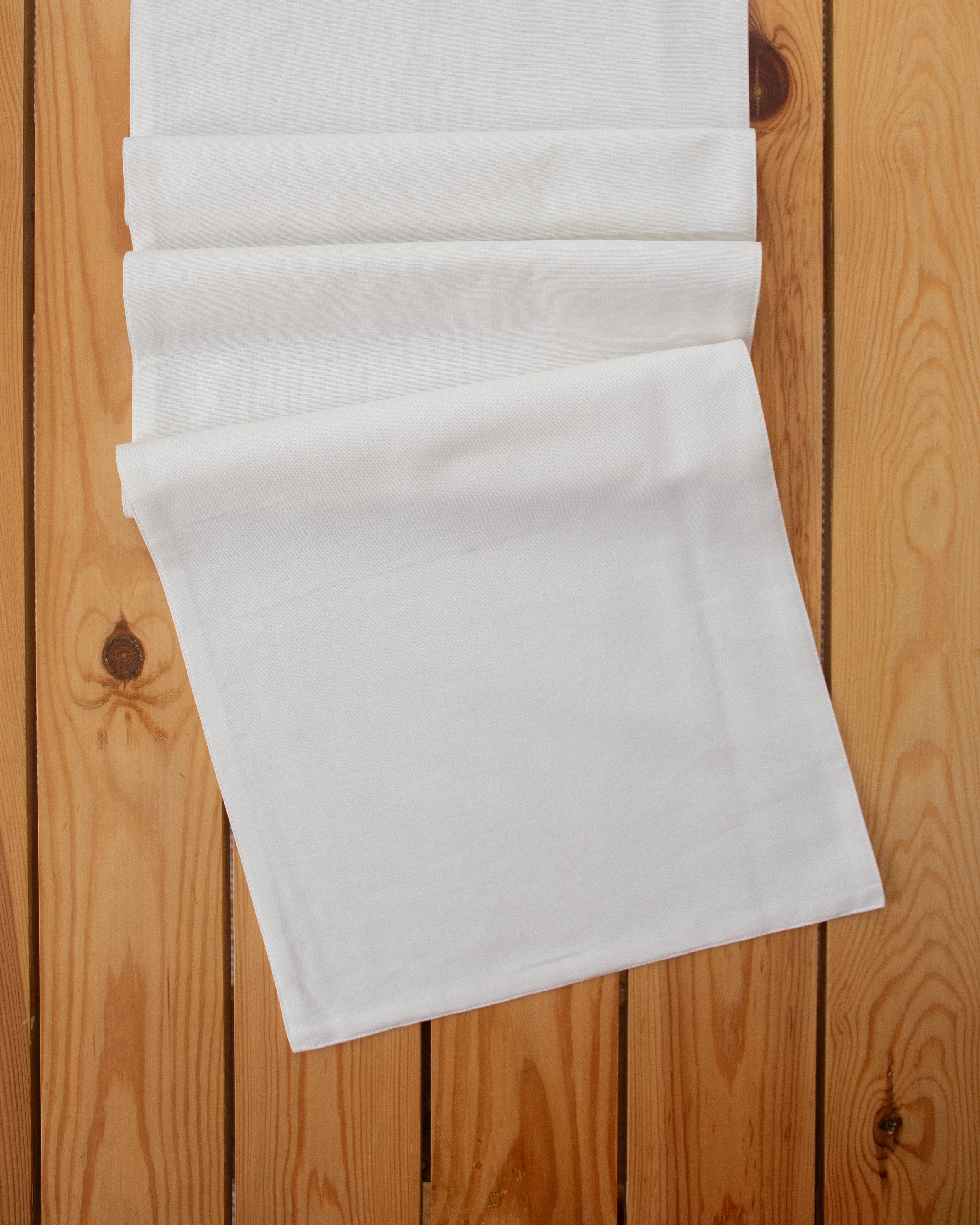 Solid 100% cotton customisable table Runner for dining - Warm white