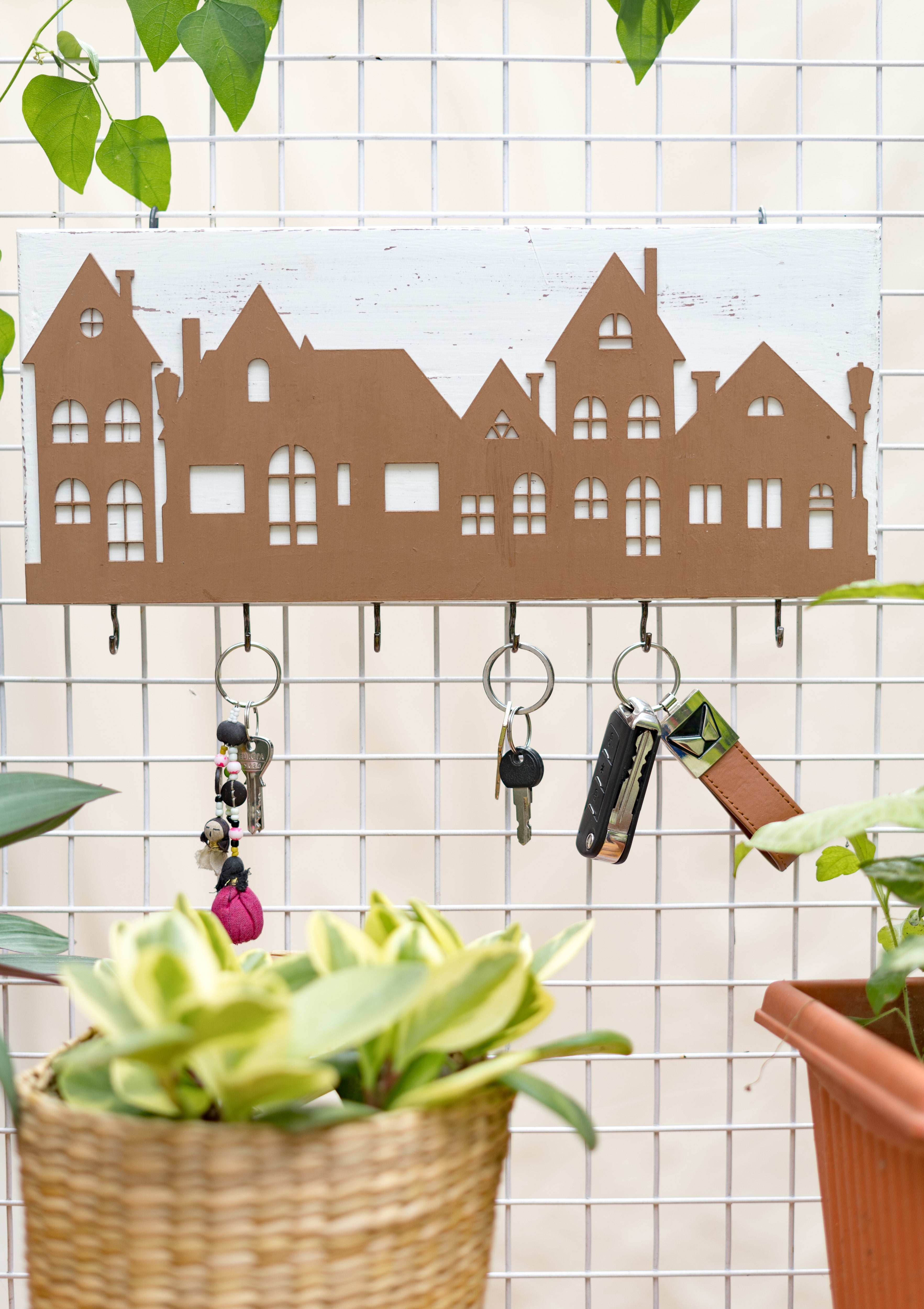 Dwelling Key hanger