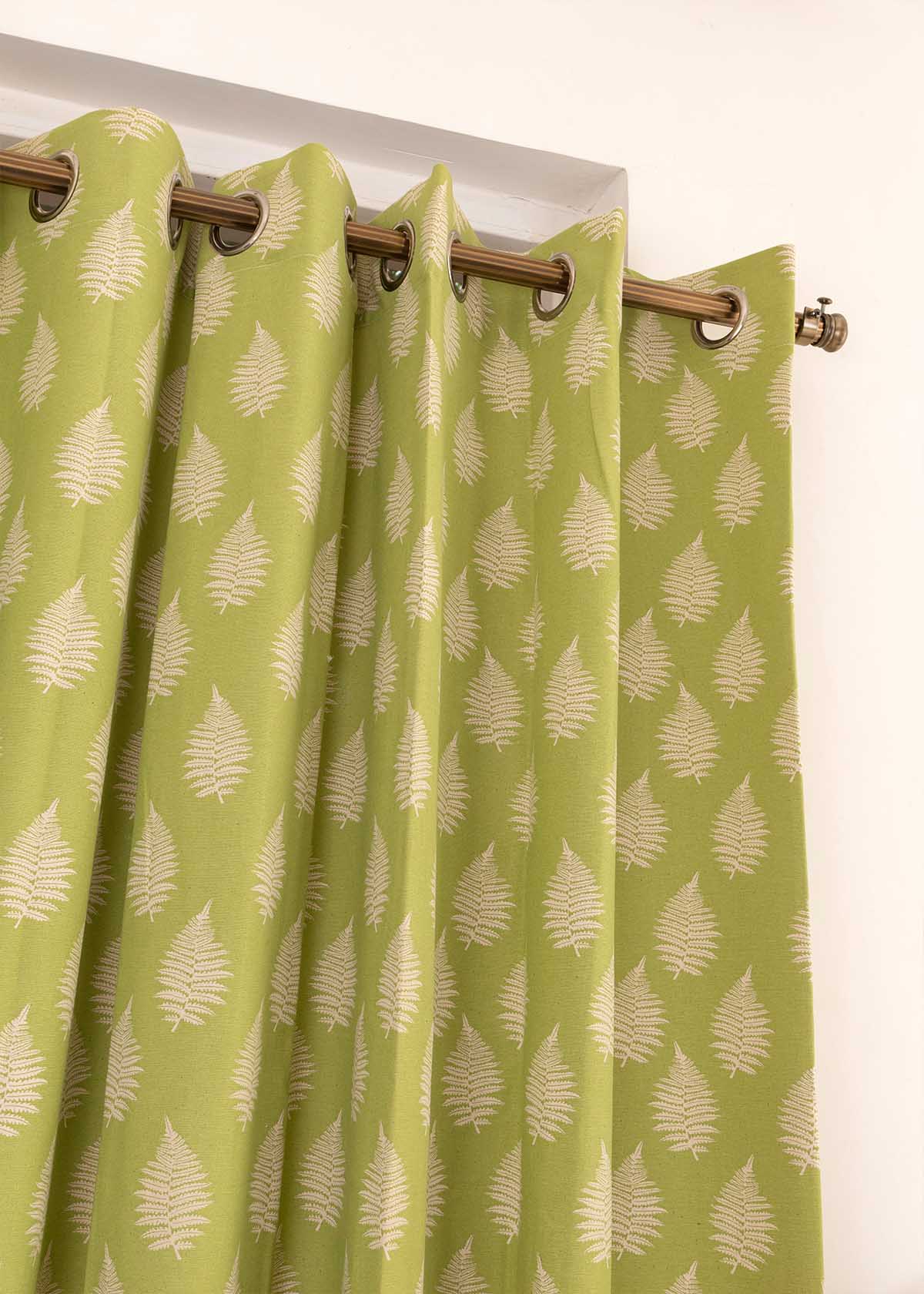 Ferns 100% cotton floral curtain for living room - Room darkening - Green - Pack of 1