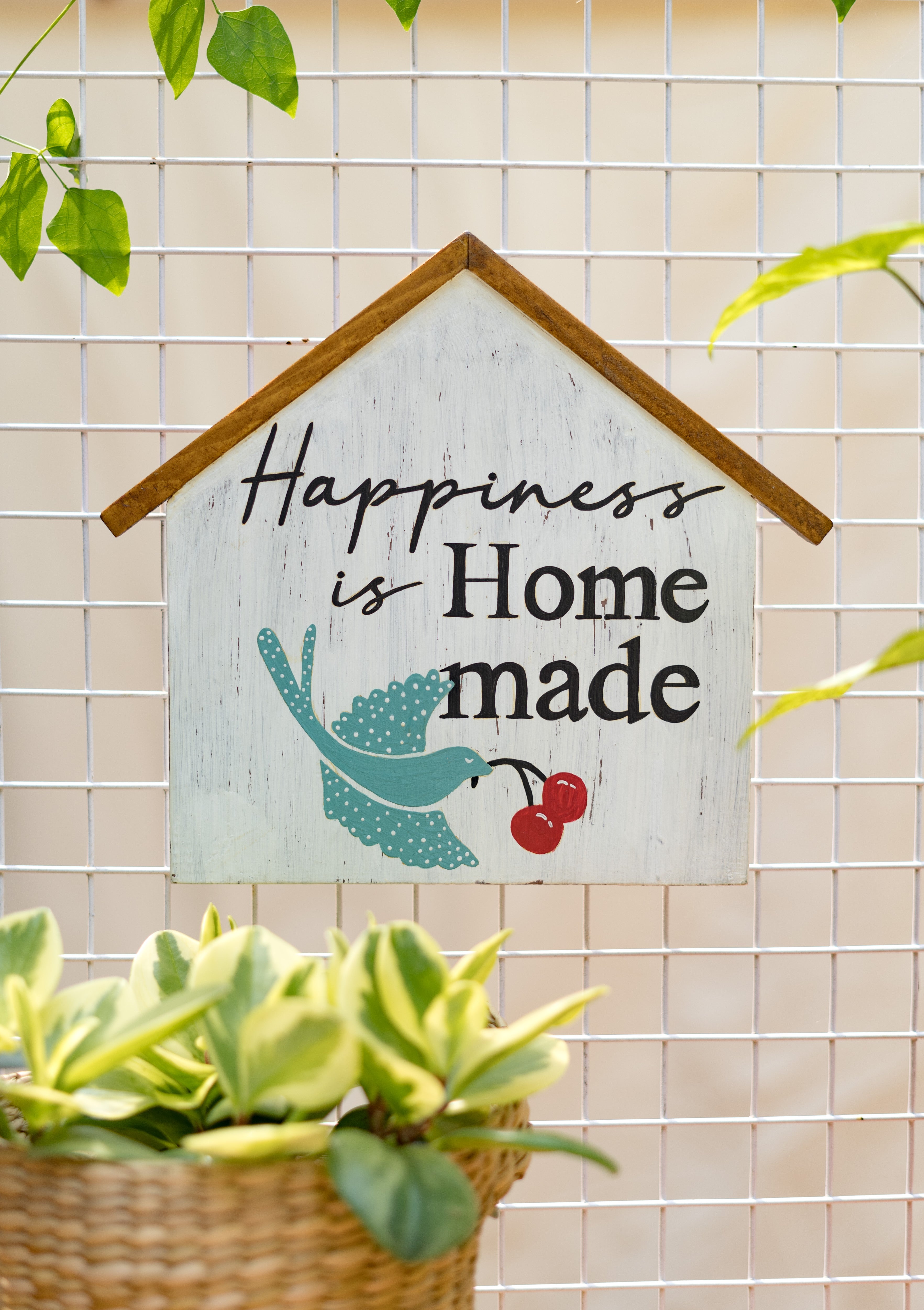 Homemade happiness Signage