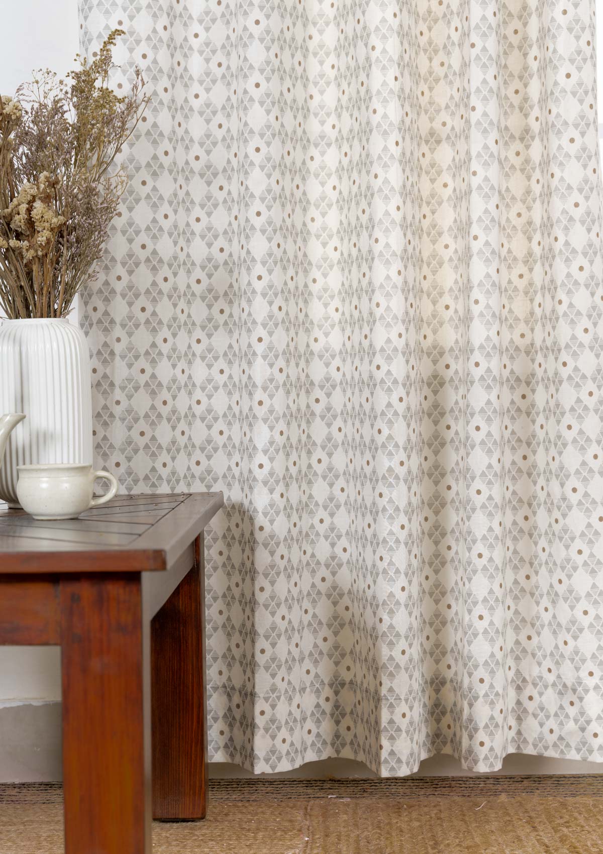 Mirage 100% cotton geometric sheer curtain for living room - Light filtering - Grey - Single - Single Piece