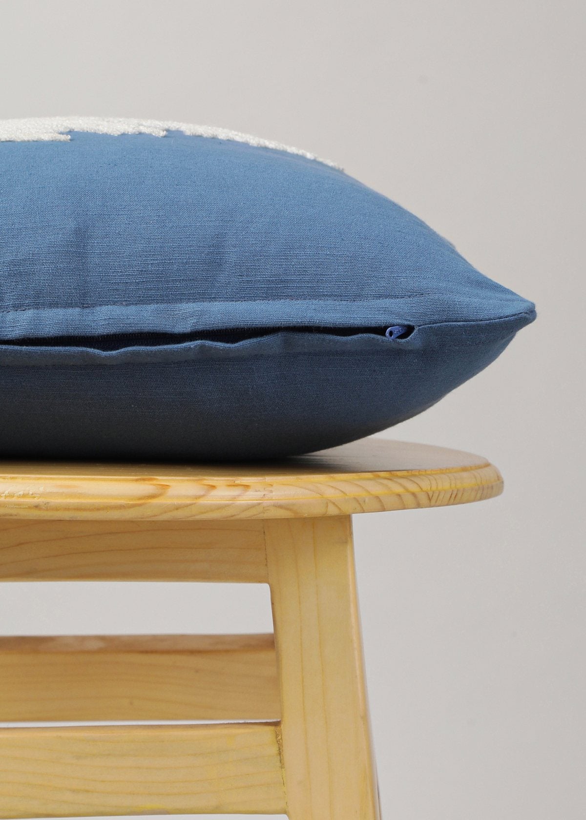 Pampas Grass Printed Cotton Cushion Cover - Blue
