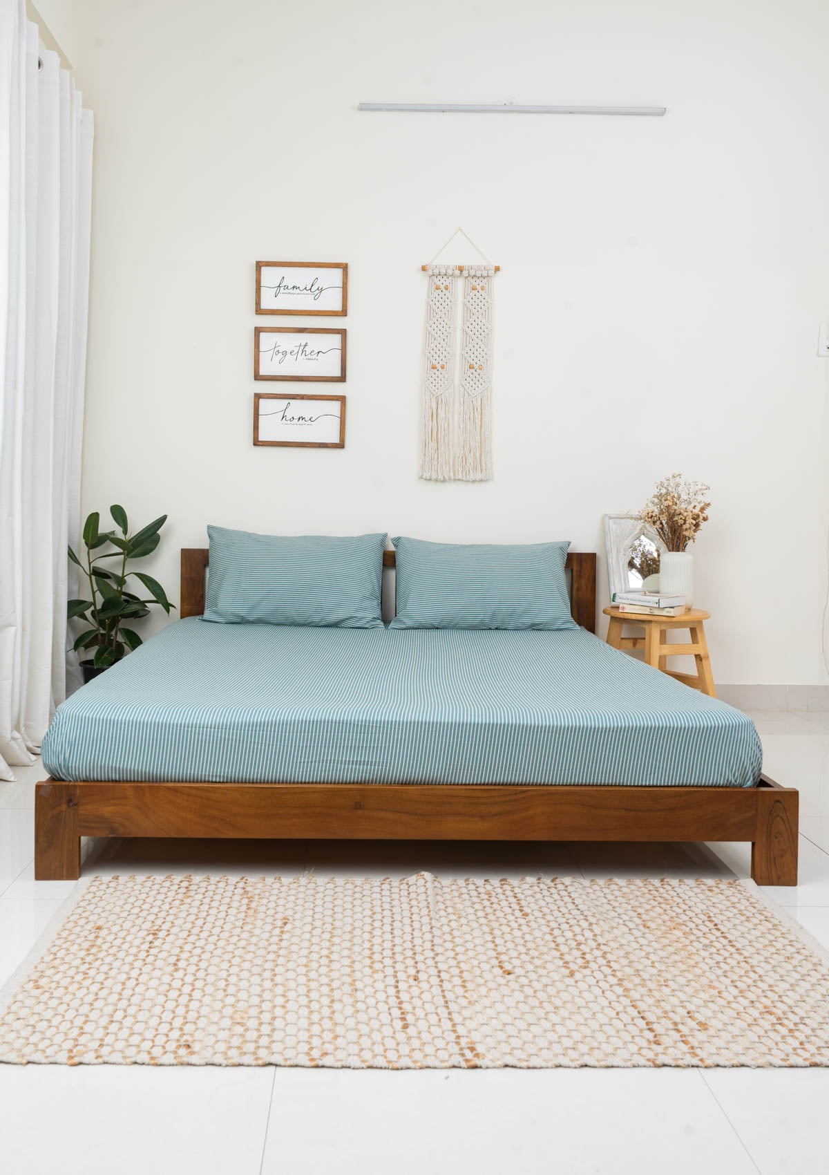 Stripes Fitted Sheet - Turquoise