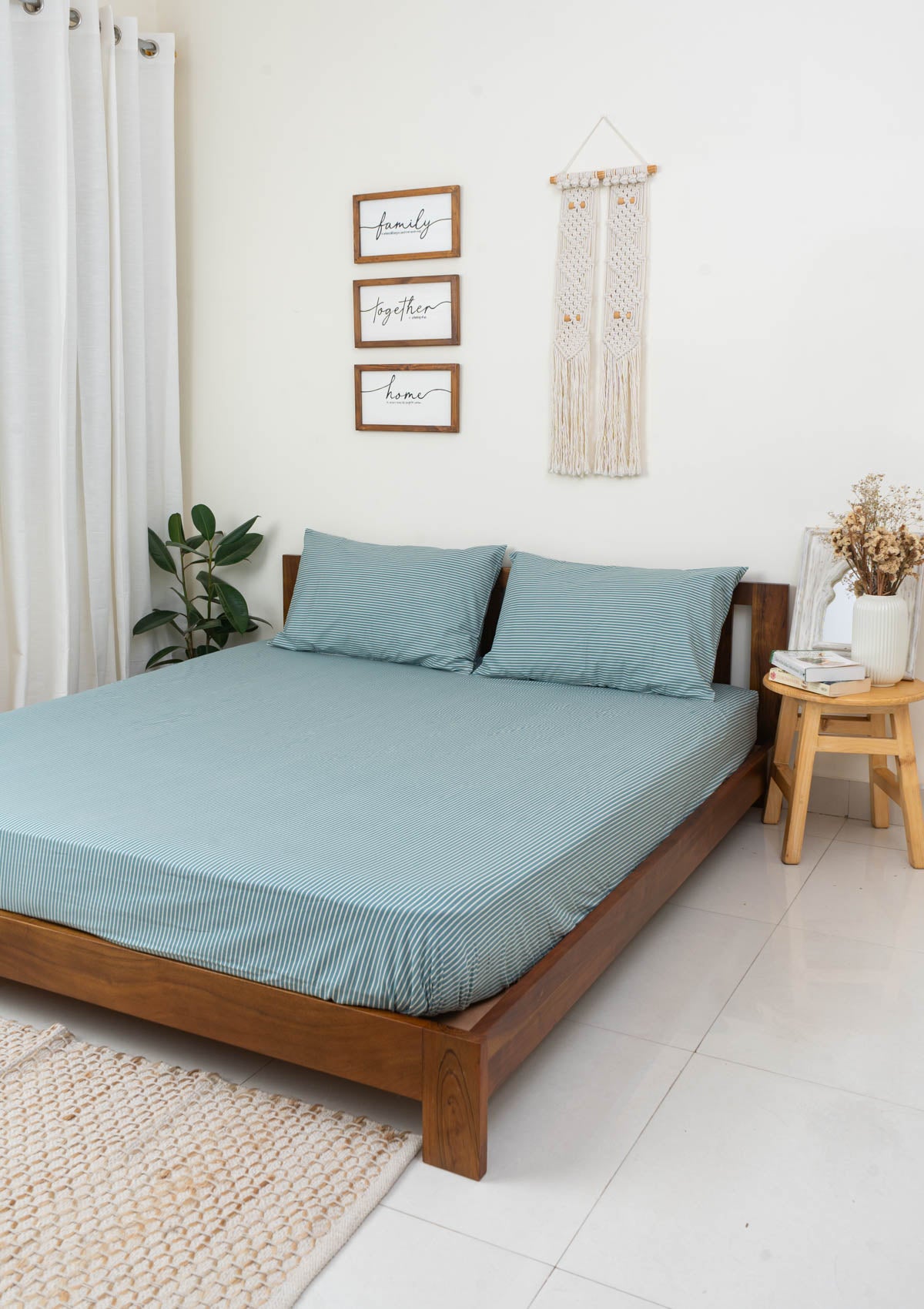 Stripes Fitted Sheet - Turquoise