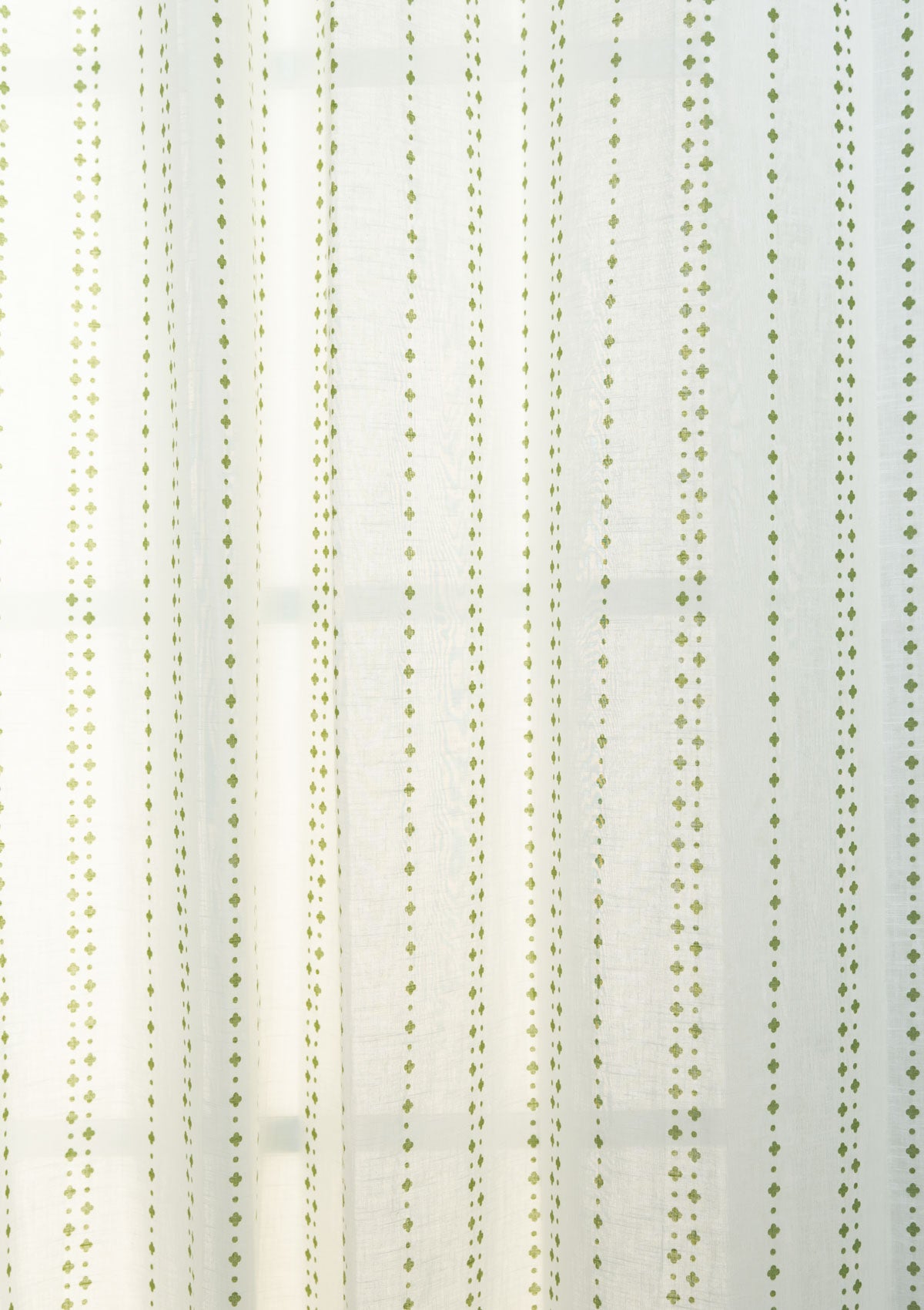 Sitara geometric 100% cotton sheer Fabric for living room - Light filtering - Green