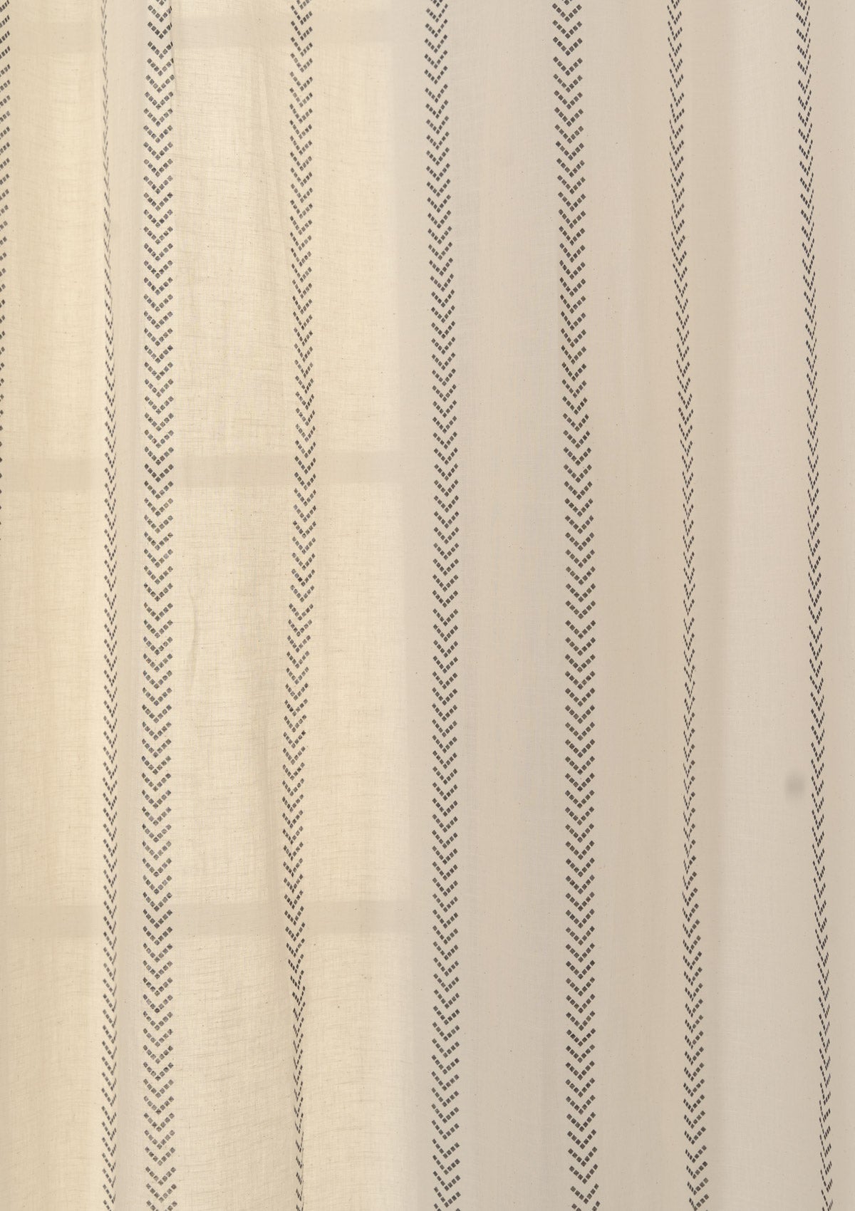 Spear 100% cotton geometric sheer customisable curtain for living room - Light filtering - Black