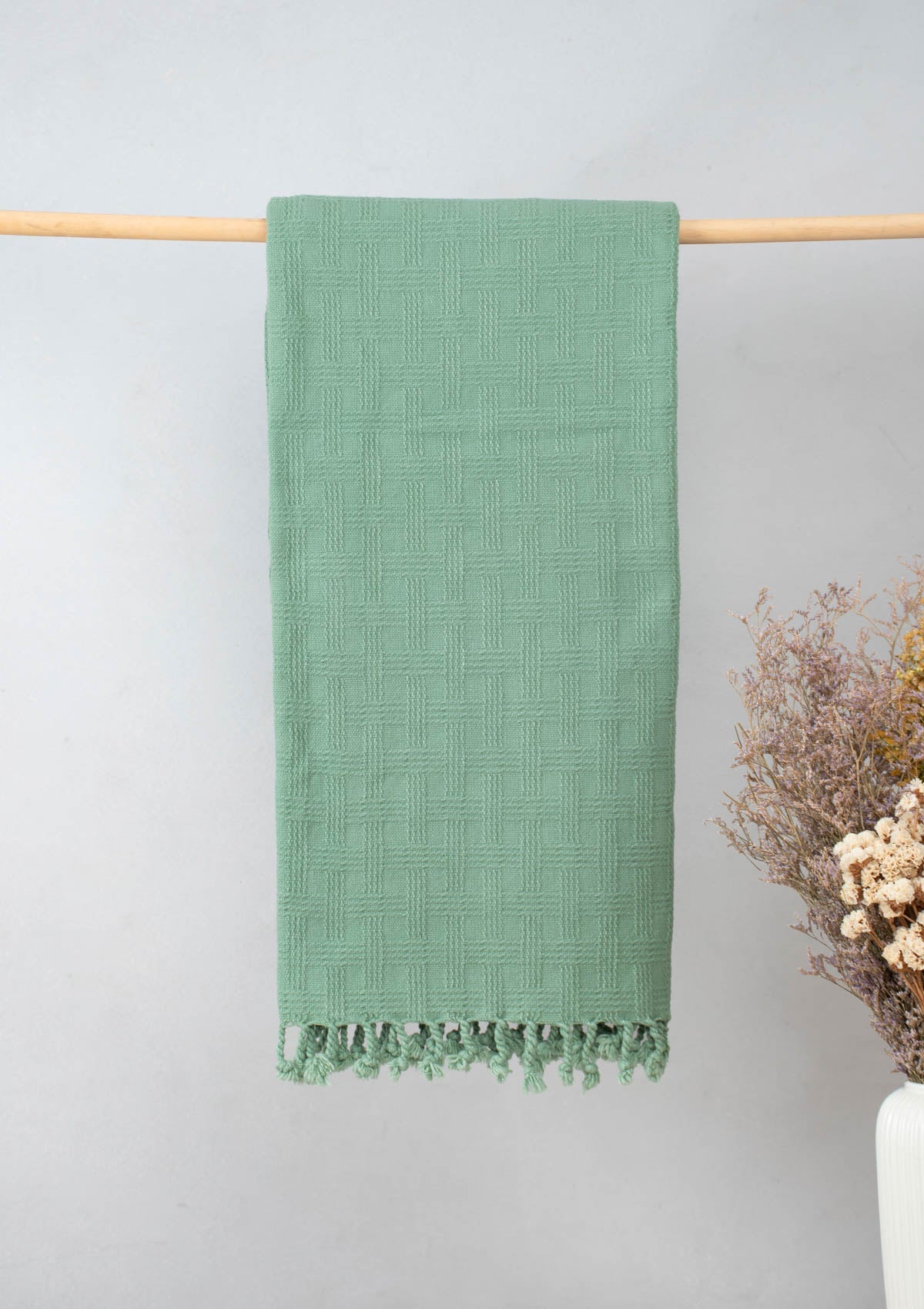 Textured solid throw - Sage Green
