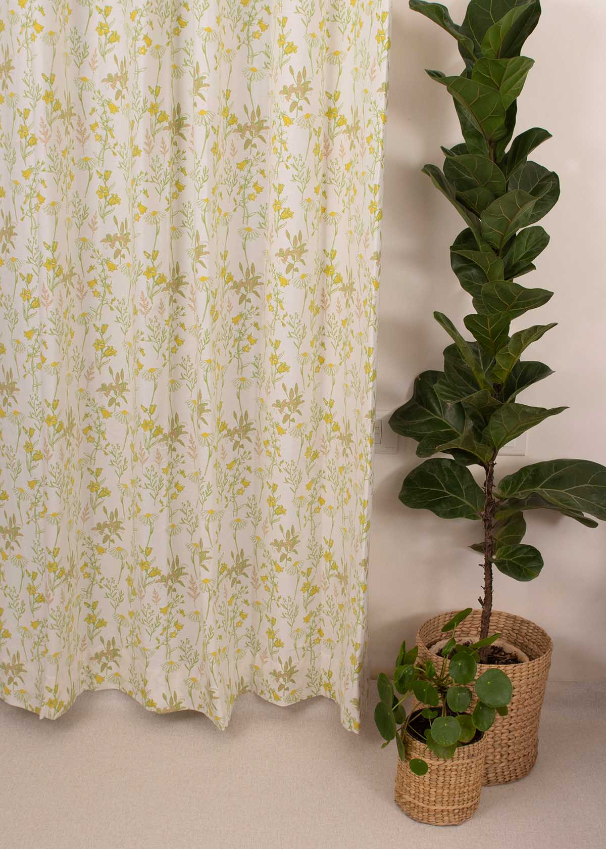 Tulip Garden Printed Cotton Curtain - Multicolor - Single