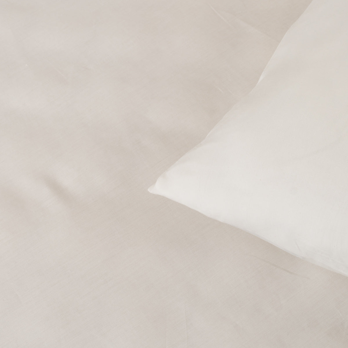 Solid Cotton Fitted Sheet - Warm White
