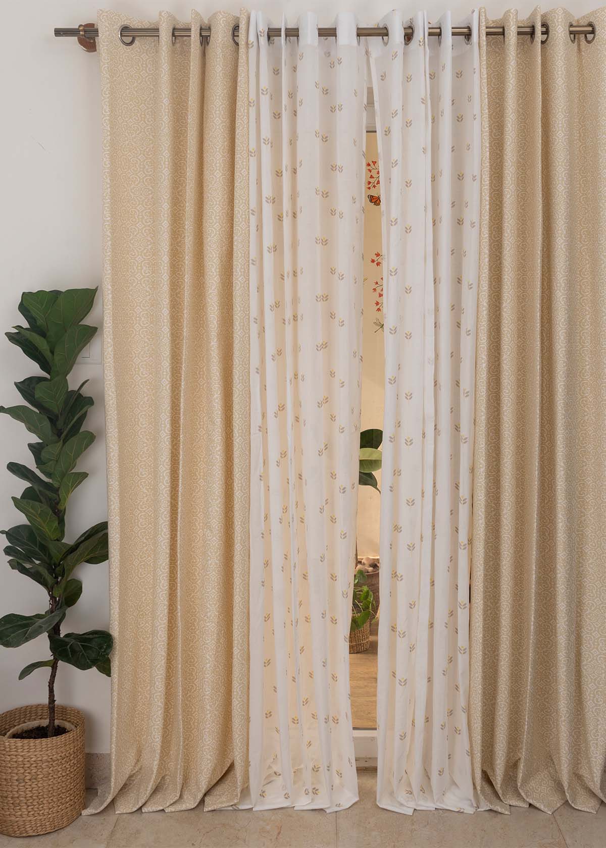 Antique Rose, Sapling Primrose Yellow Sheer Set of 4 Combo Cotton Curtain - Cream And Yellow