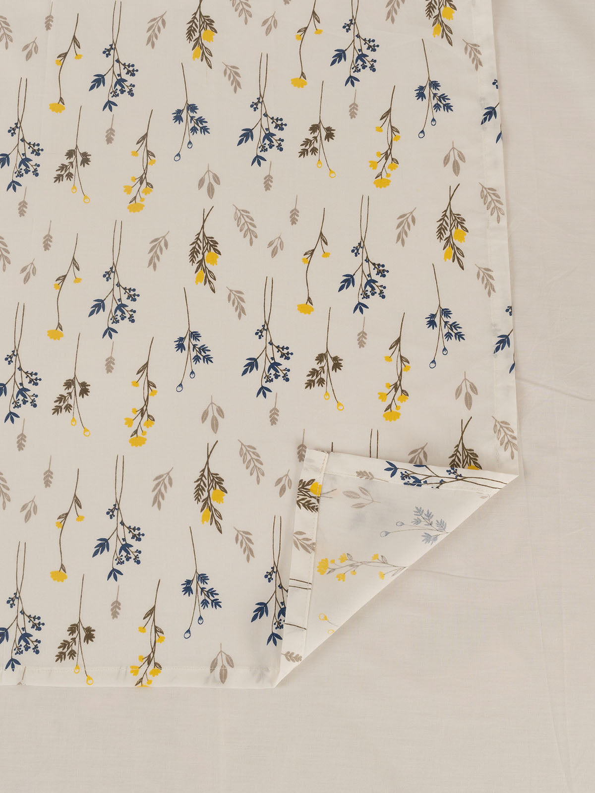 Blooming Meadows Printed Cotton Flat Sheet - Multicolor
