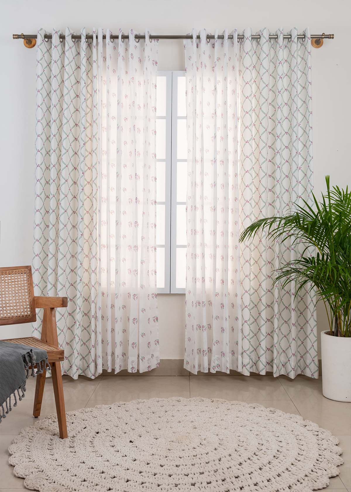 Climbing Roses In Lavender,Rose Garden In Lavender Sheer Set Of 2 Combo Cotton Curtain - Lavender
