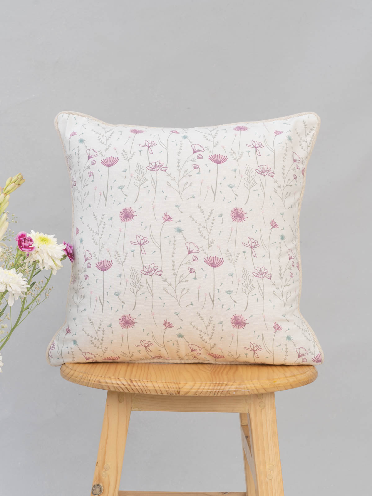 Drifting dandelion 100% cotton customizable floral cushion cover for sofa - Pink