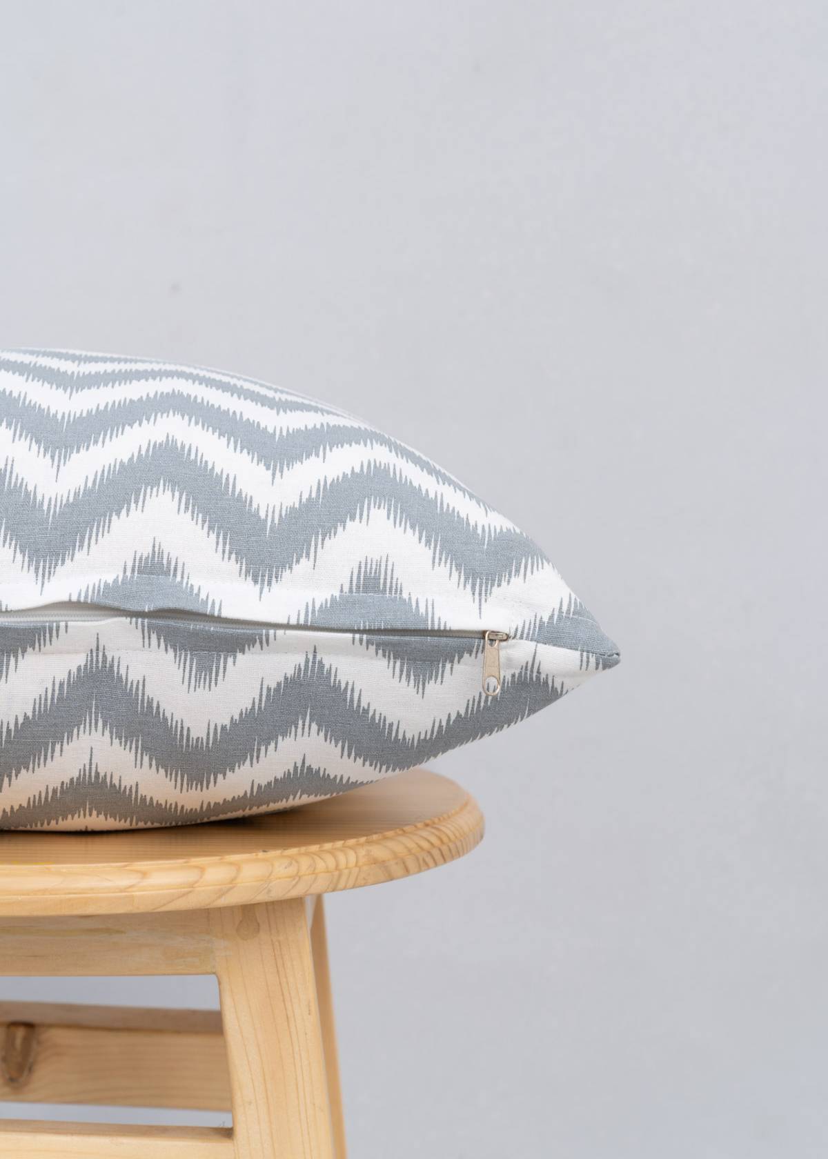 Ikat Chevron 100% cotton geometric cushion cover for sofa - Grey