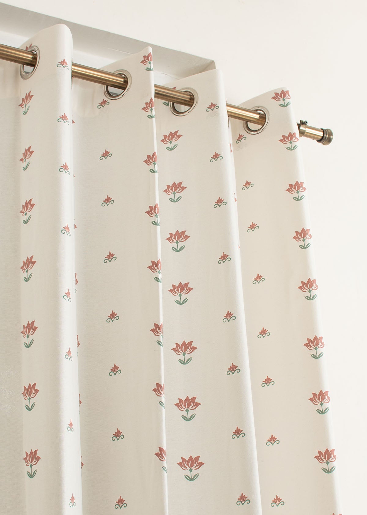 Lotus Pond 100% cotton minimal curtain for living room - Room darkening - Multicolor - Pack of 1
