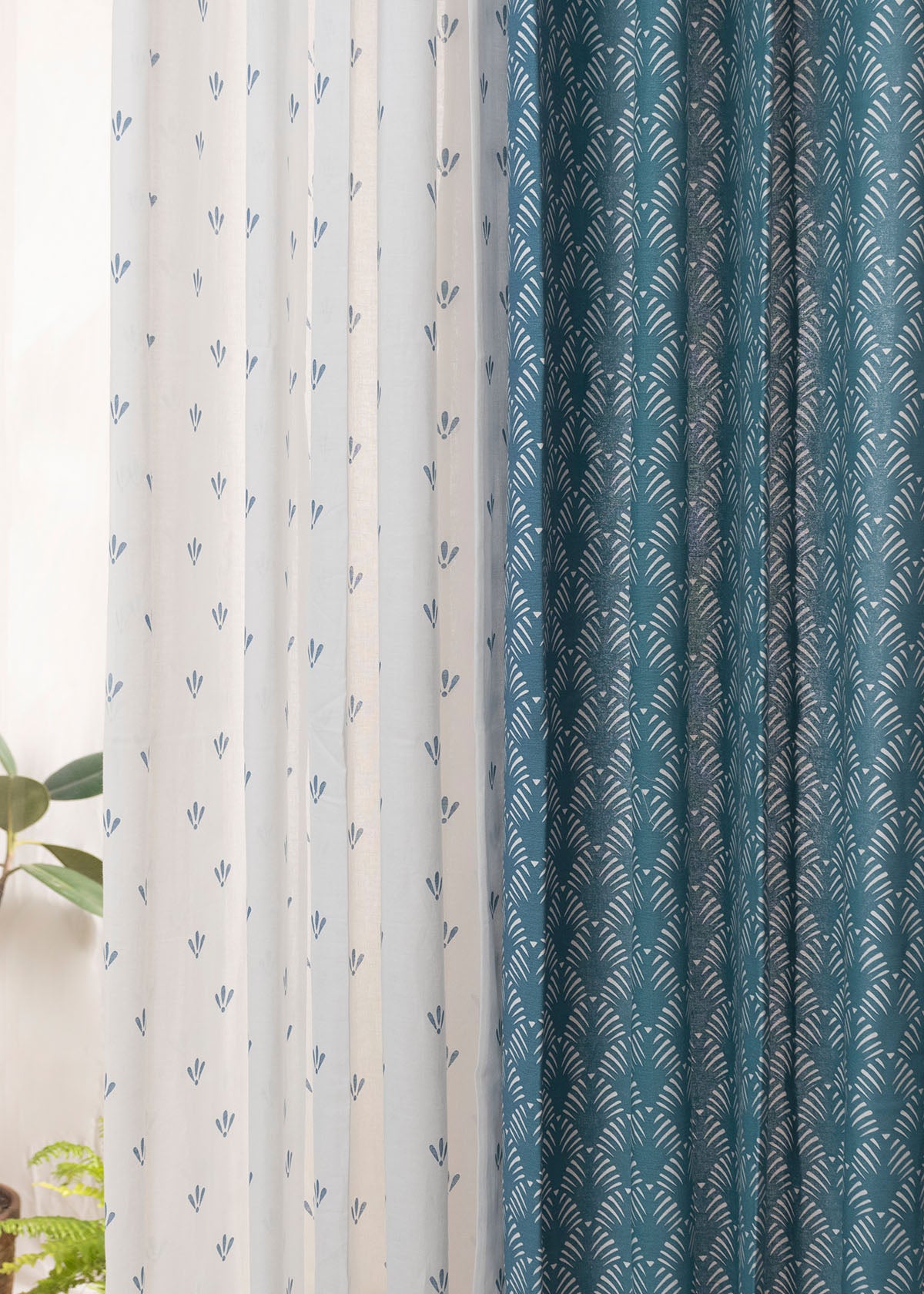 Pergola Indigo, Aniseed Indigo Sheer Set Of 4 Combo Cotton Curtain - Indigo