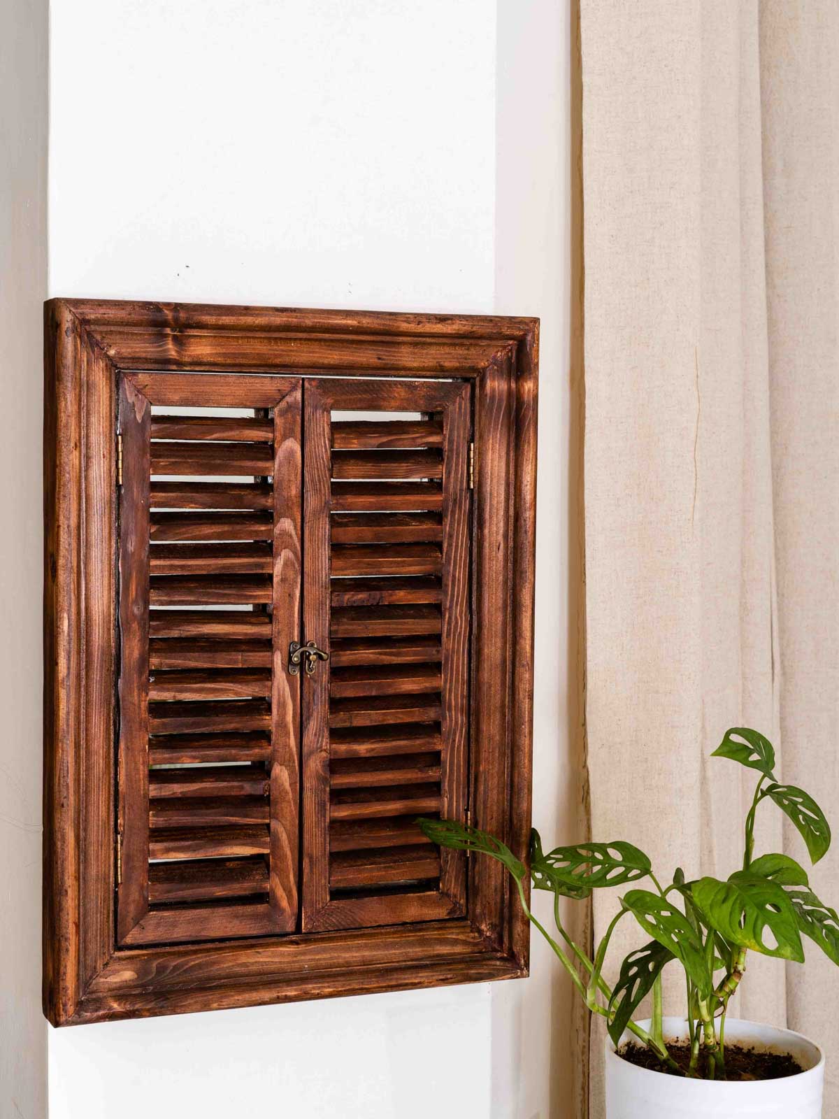 Rectangular Window Frame - Walnut Wood