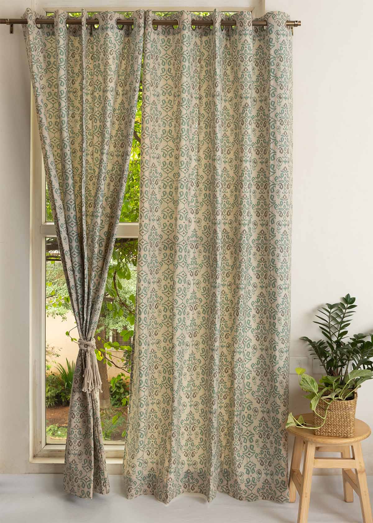 Spice Route Printed Cotton Curtain - Multicolor