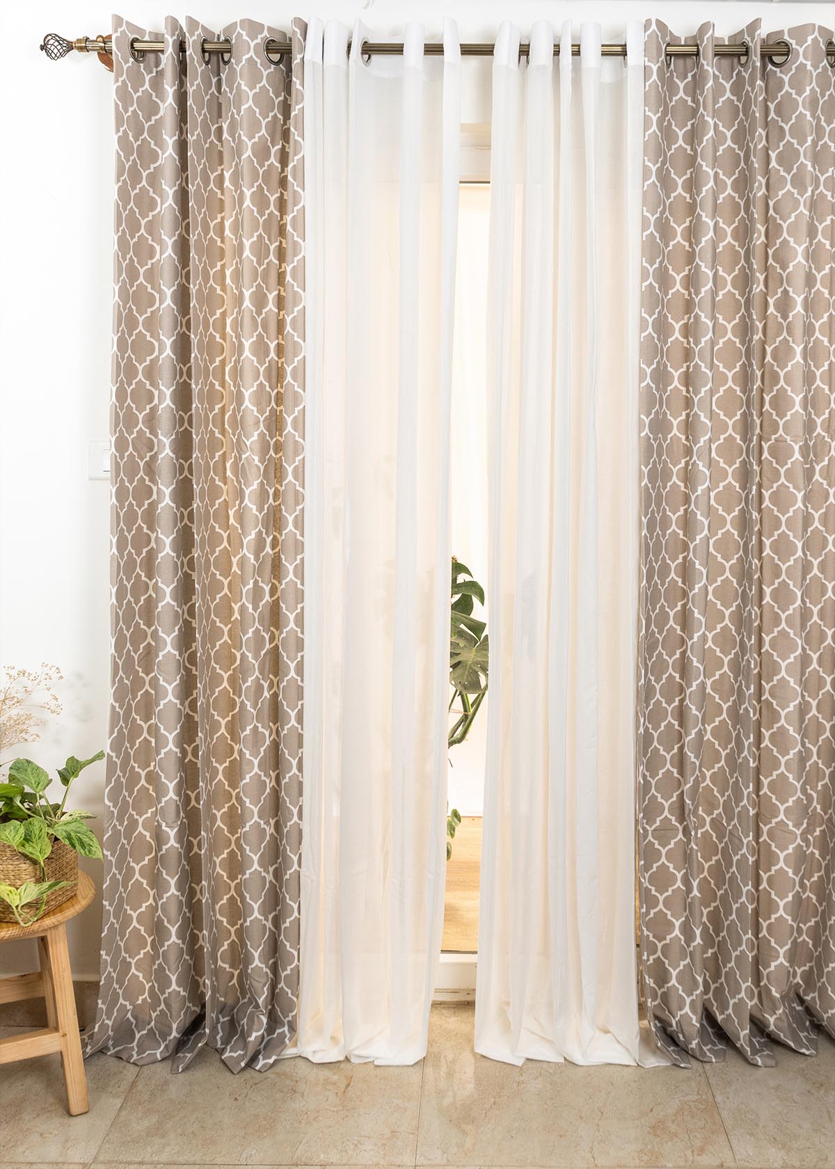 Trellis Reverse Walnut Grey, Warm White Set Of 4 Combo Cotton Curtain - Walnut Grey And White