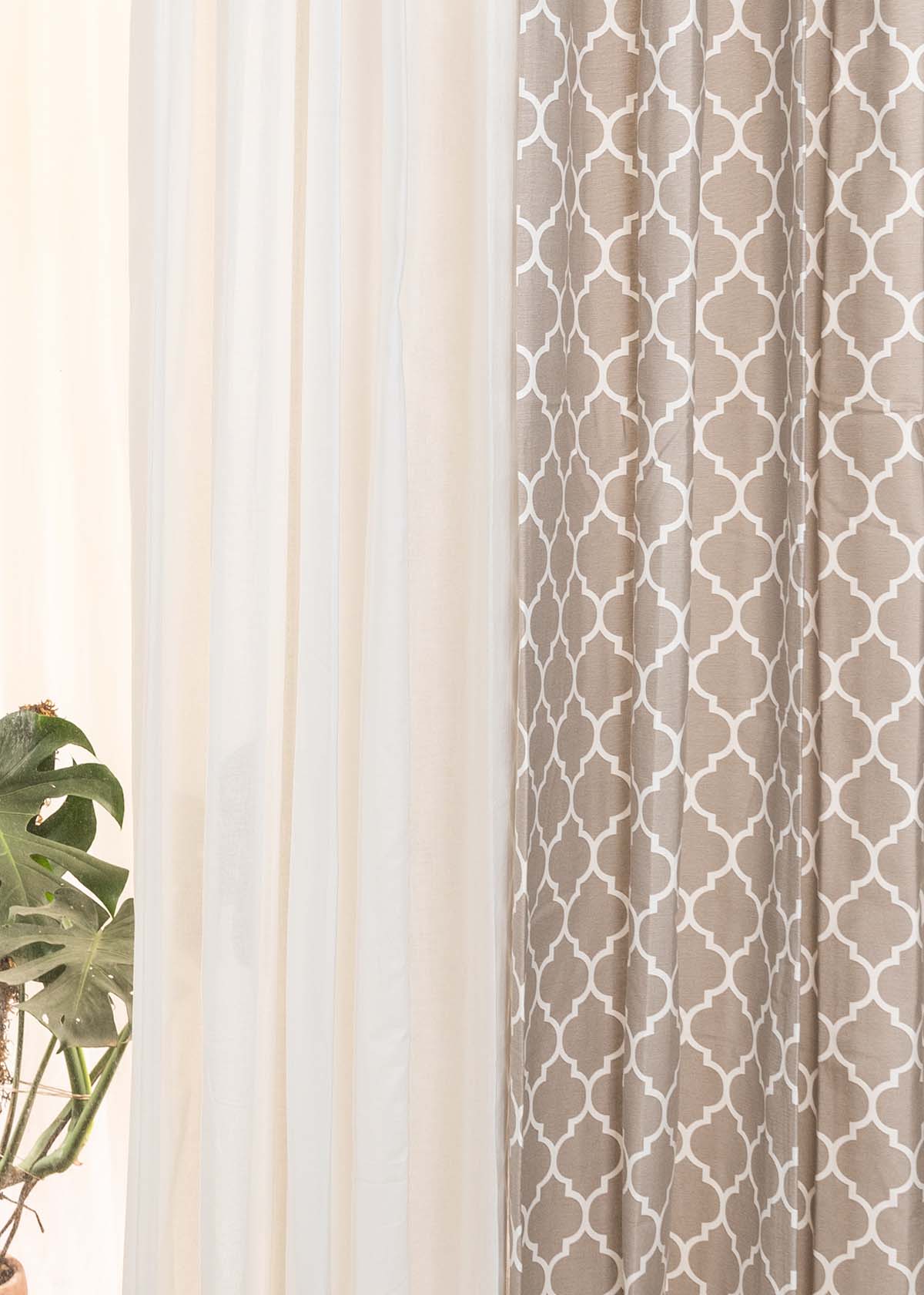 Trellis Reverse Walnut Grey, Warm White Set Of 4 Combo Cotton Curtain - Walnut Grey And White