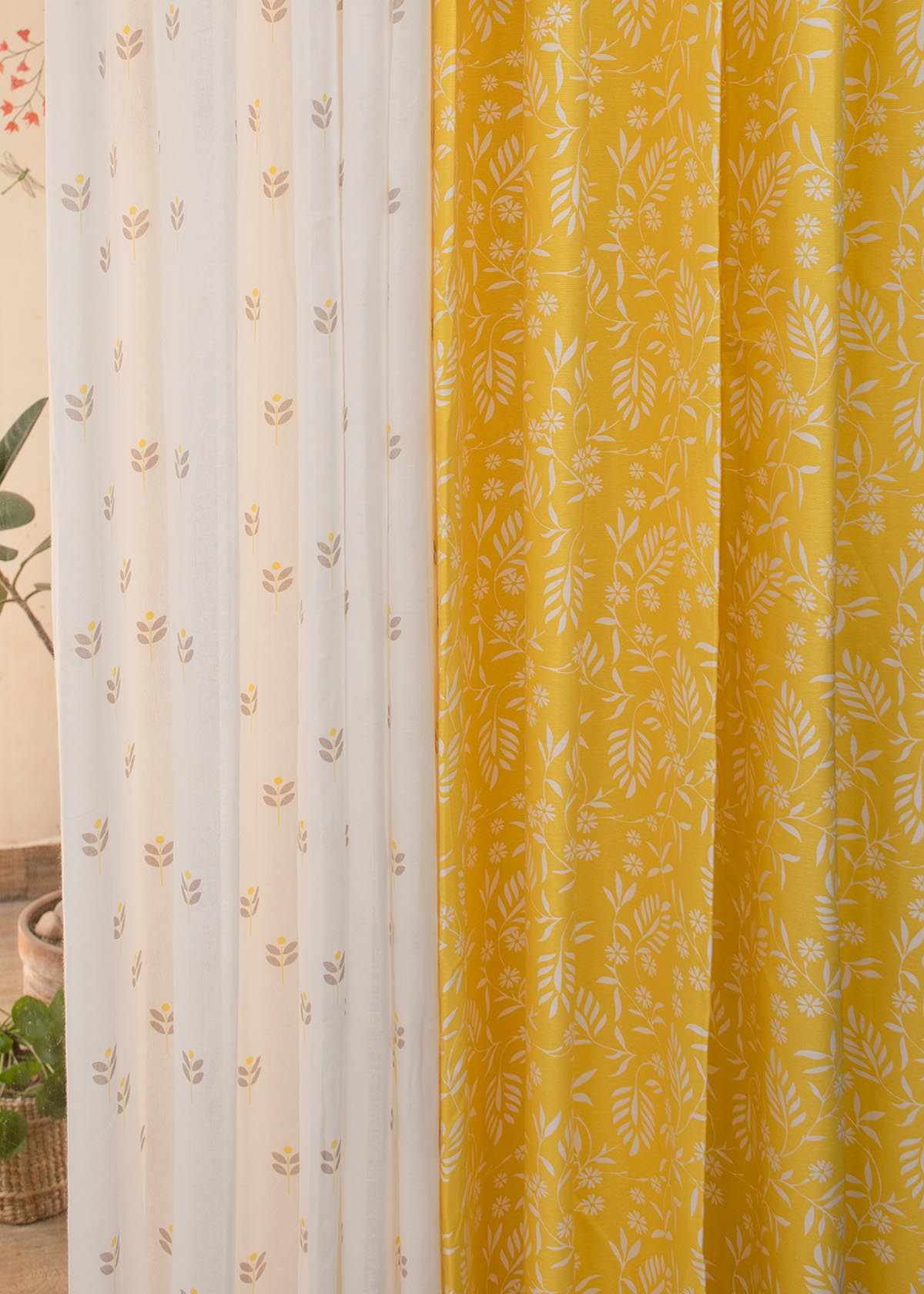 Yellow Daisy, Sapling Yellow Sheer Set Of 4 Combo Cotton Curtain - Yellow