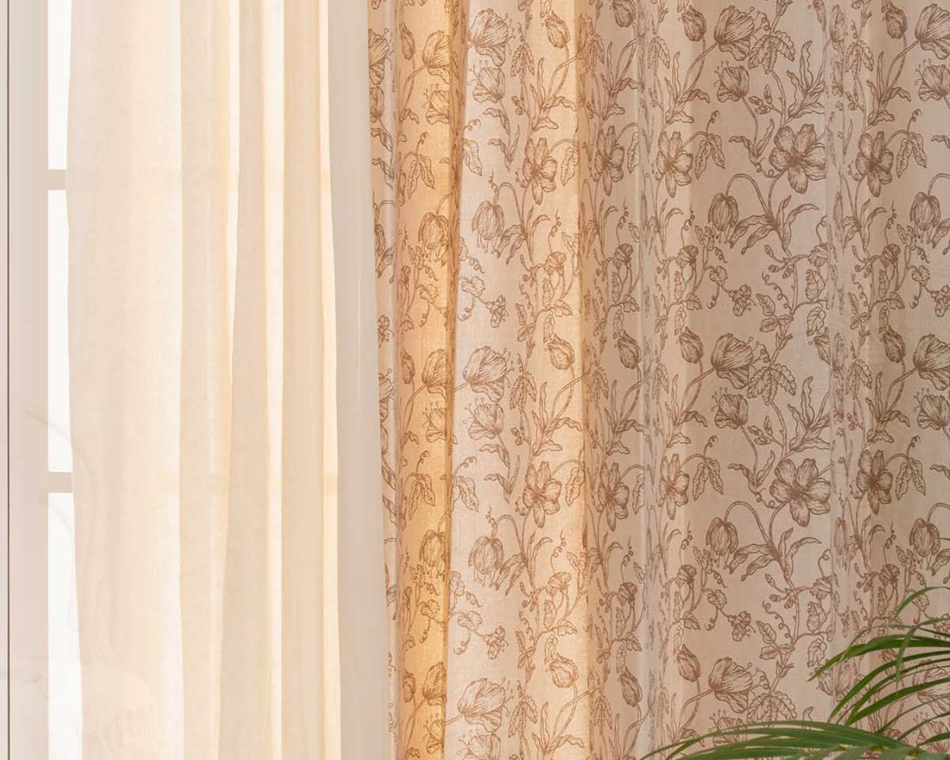 How Do I Choose The Perfect Curtains For My Neutral Home?