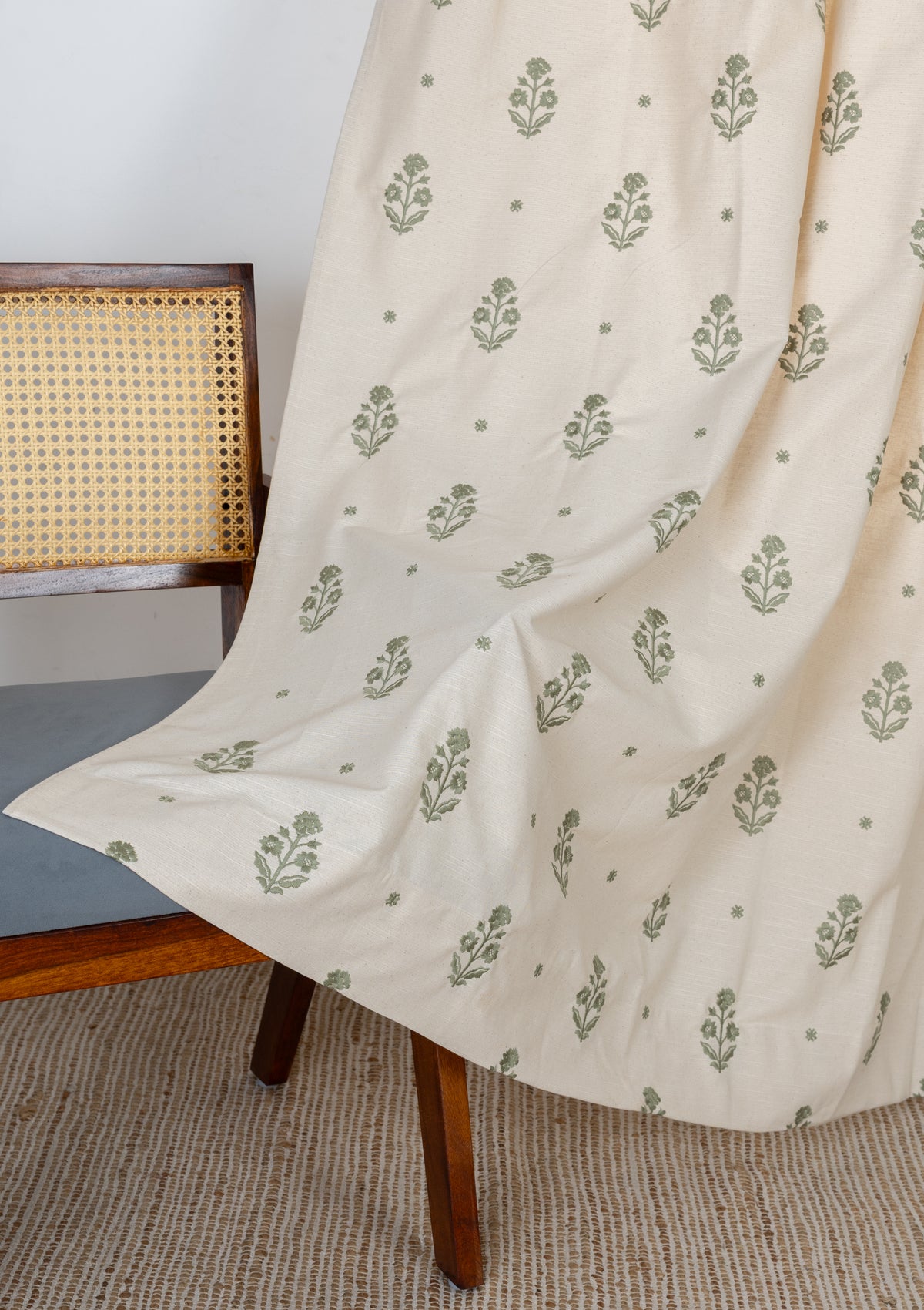 Juhi Green Floral 100% Cotton Embroidered Curtain For Livingroom / Bedroom | Light Reduction | Single Piece