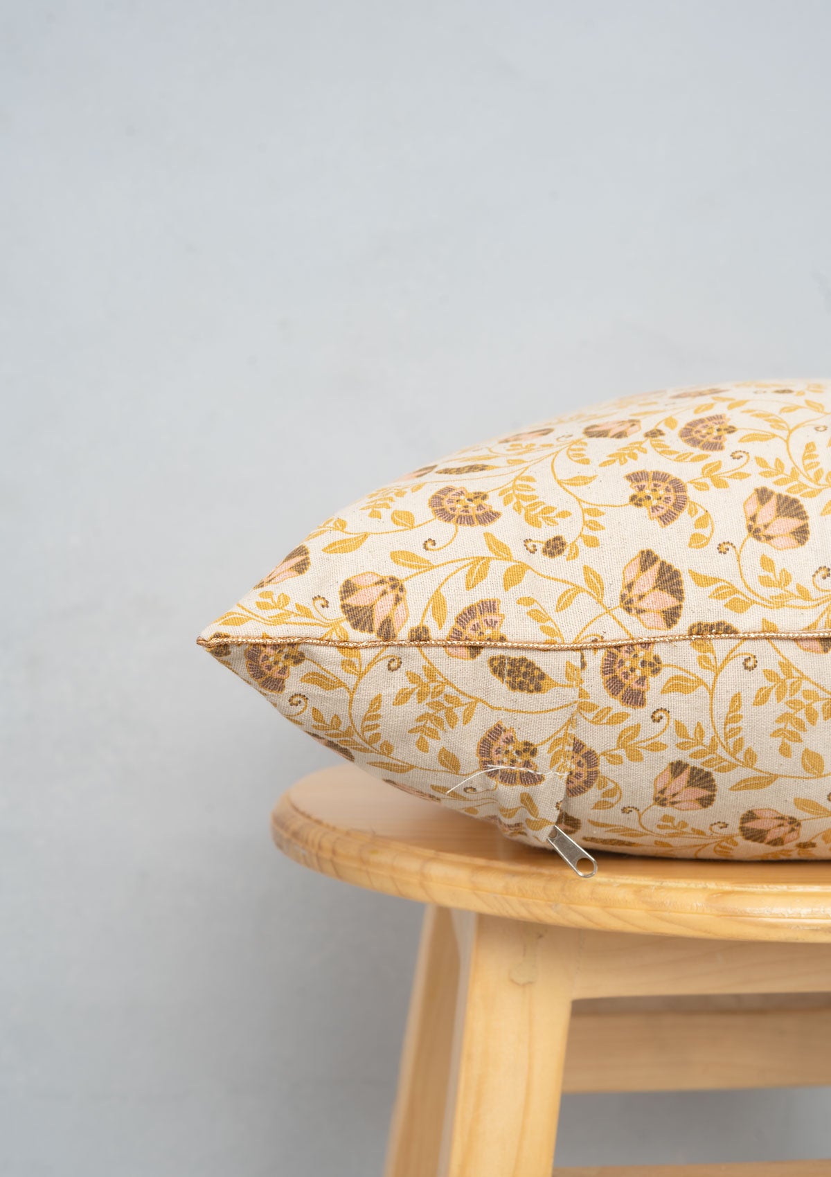 Calico Printed 100 cotton floral cushion cover for sofa with gold pip