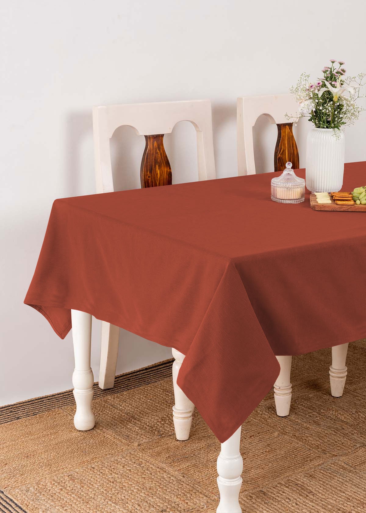 Solid 100% cotton customisable table cloth for dining - Brick red