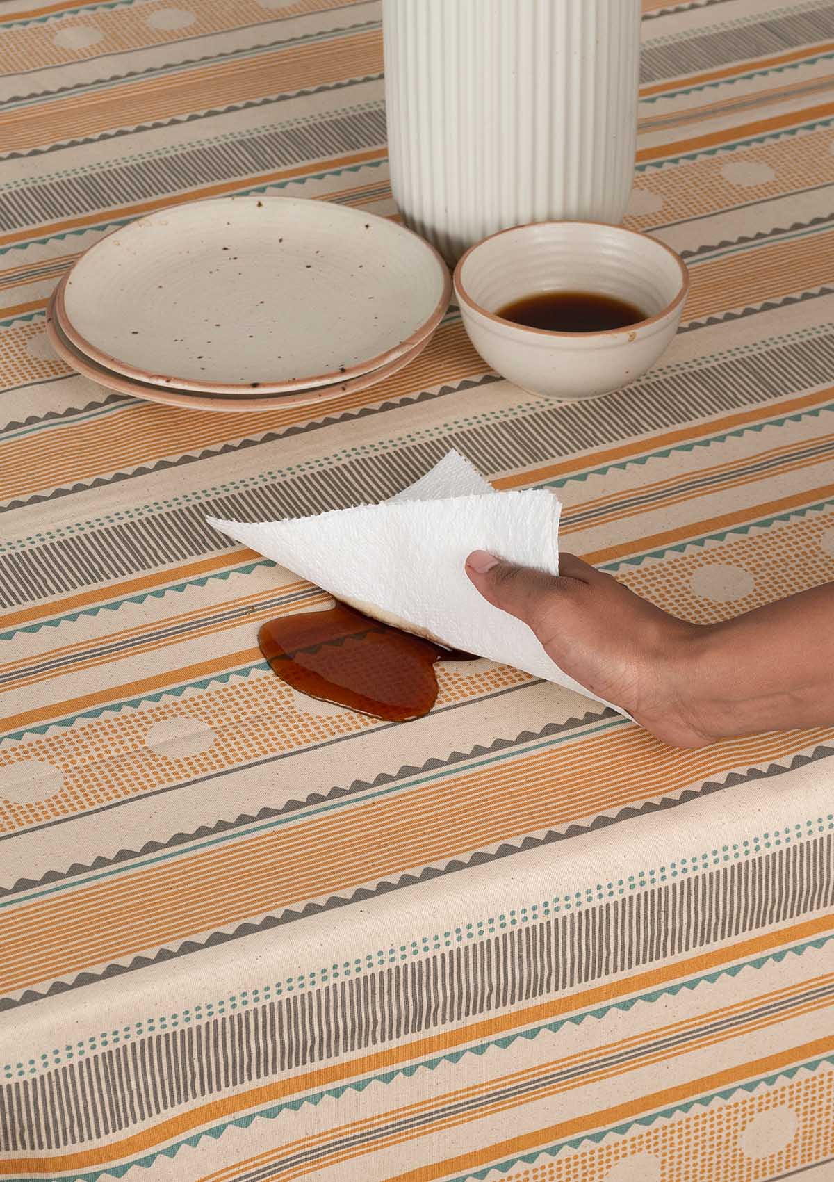 Buru Spill safe water-resistant coated cotton table cloth