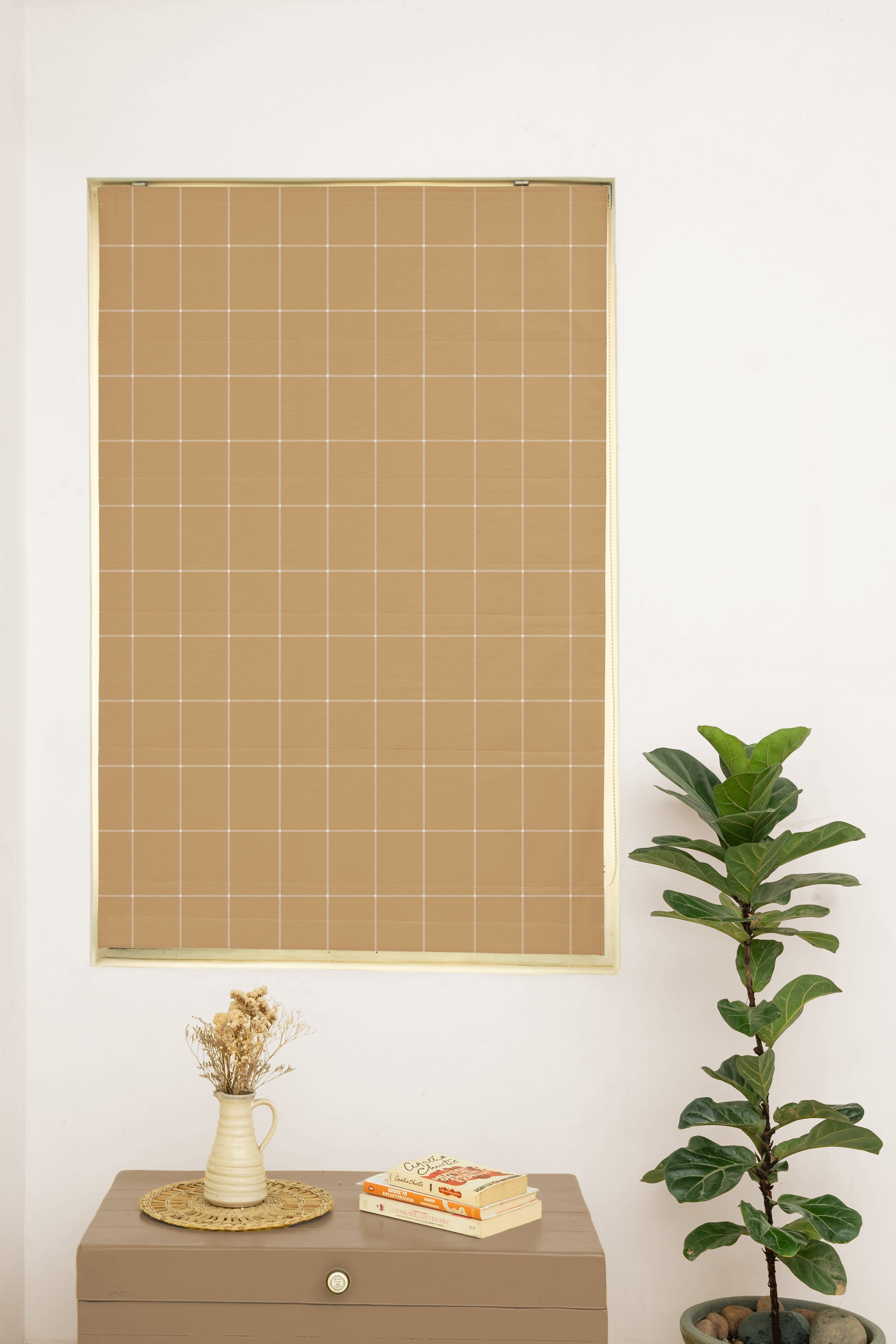 Cabin Checks 100% Customizable Cotton geometric Roman blind for living room - Room darkening - Brown