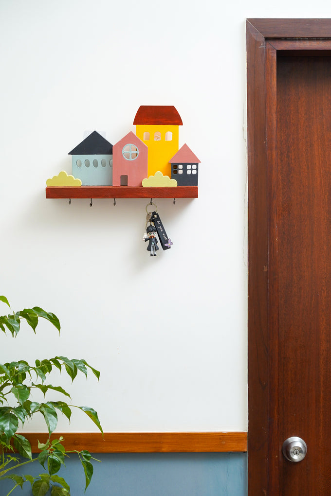 Miniature Cottage Key Hanger - Multicolor