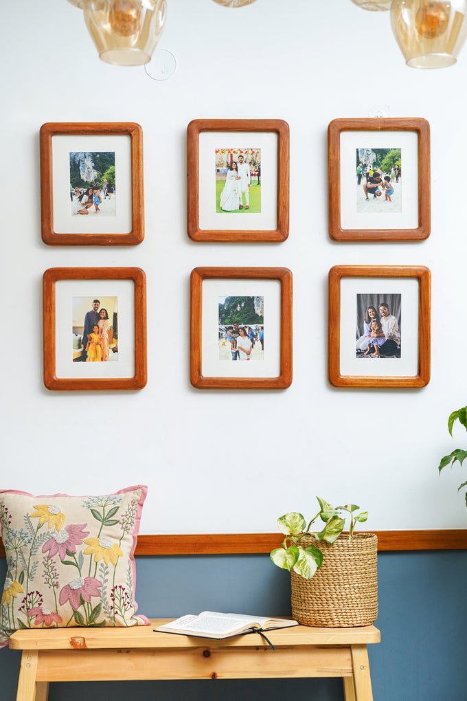 Colonial Picture Frame Sets