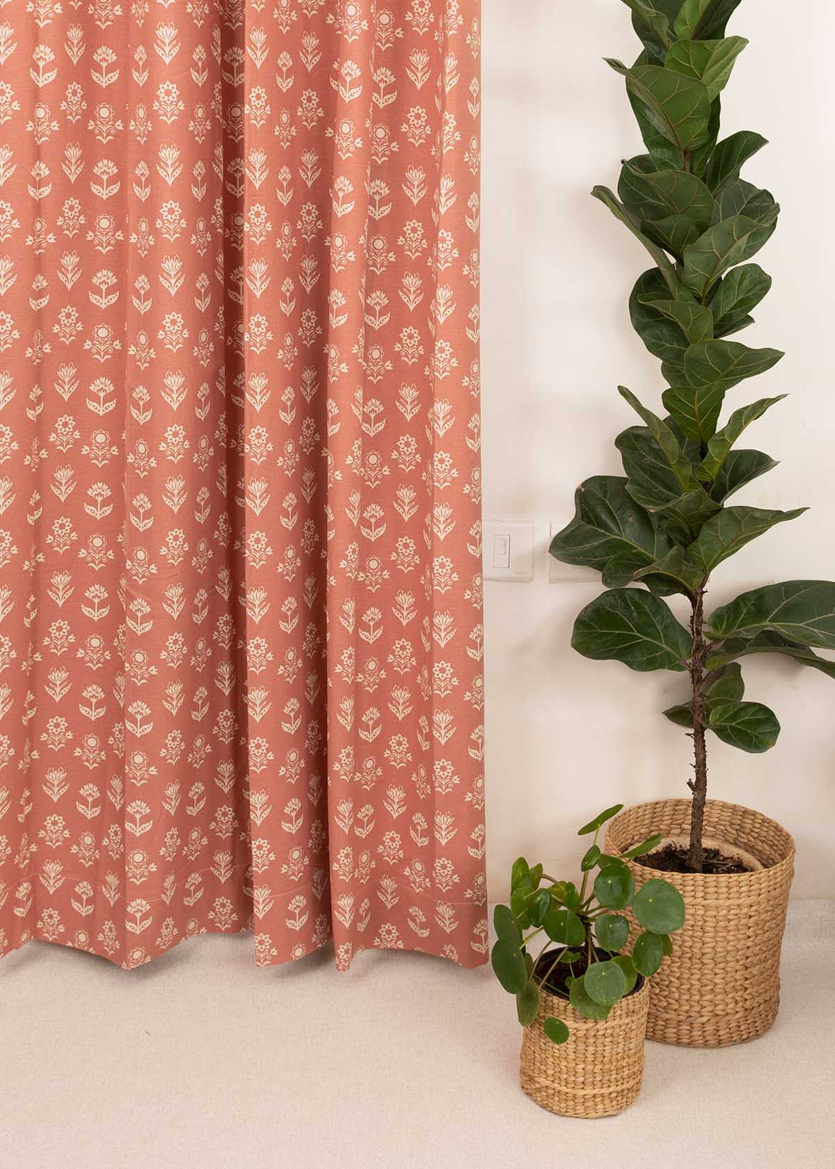 Dahlia 100% cotton floral curtain for living room - Room darkening - Rust - Pack of 1