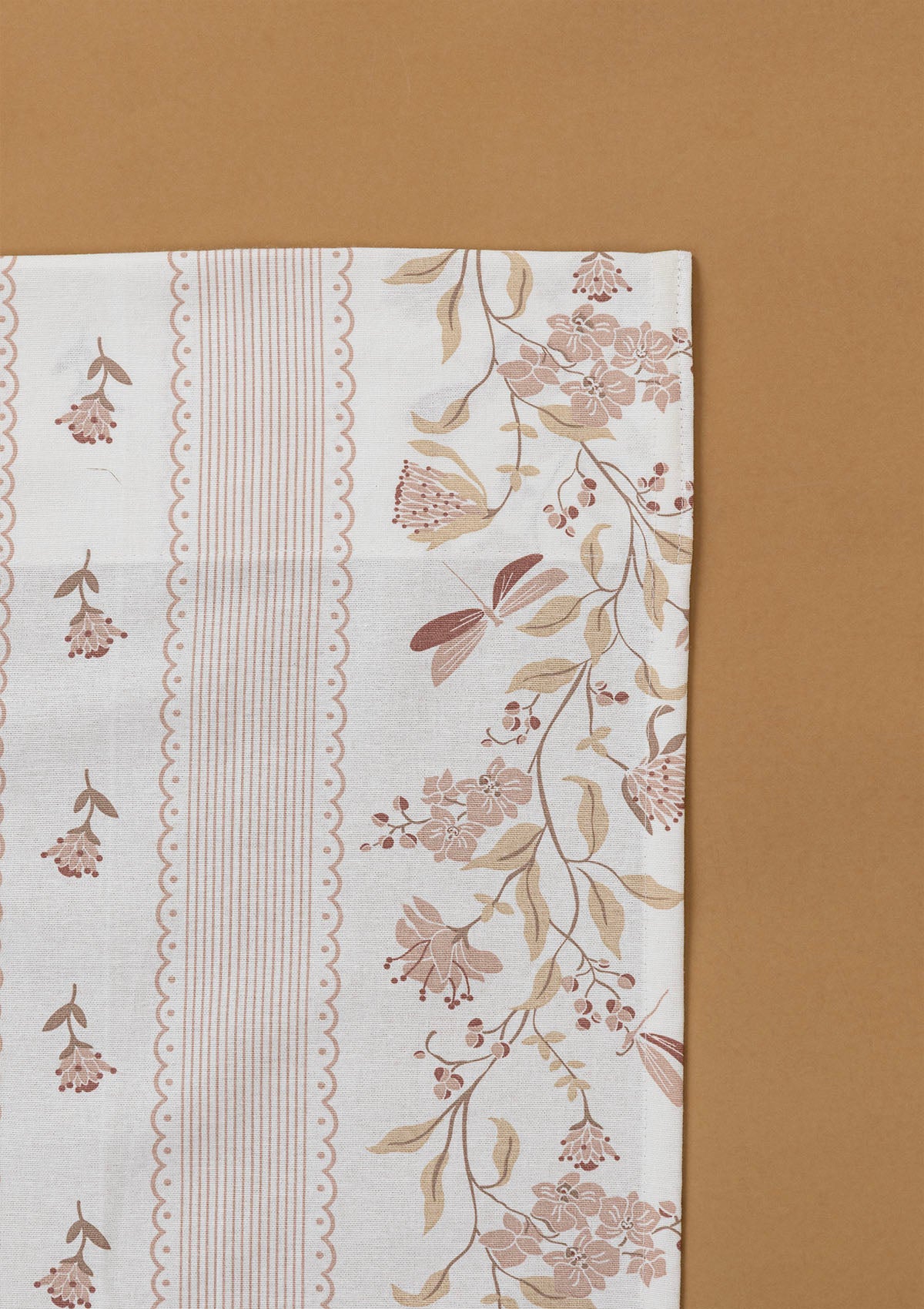 Flutter Pink Printed Cotton Fabric