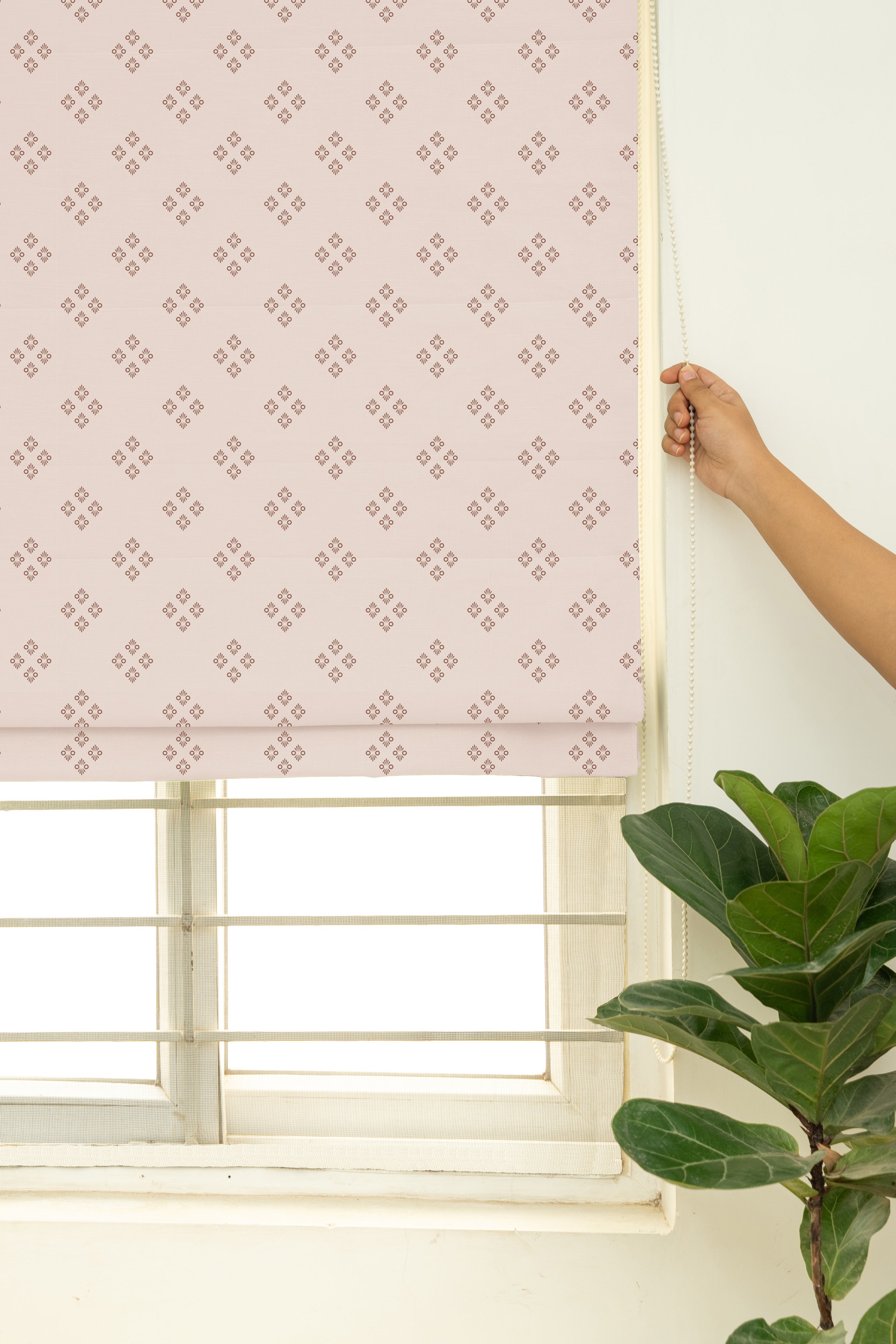 Harvest 100% Customizable Linen floral blind for living room - Room darkening