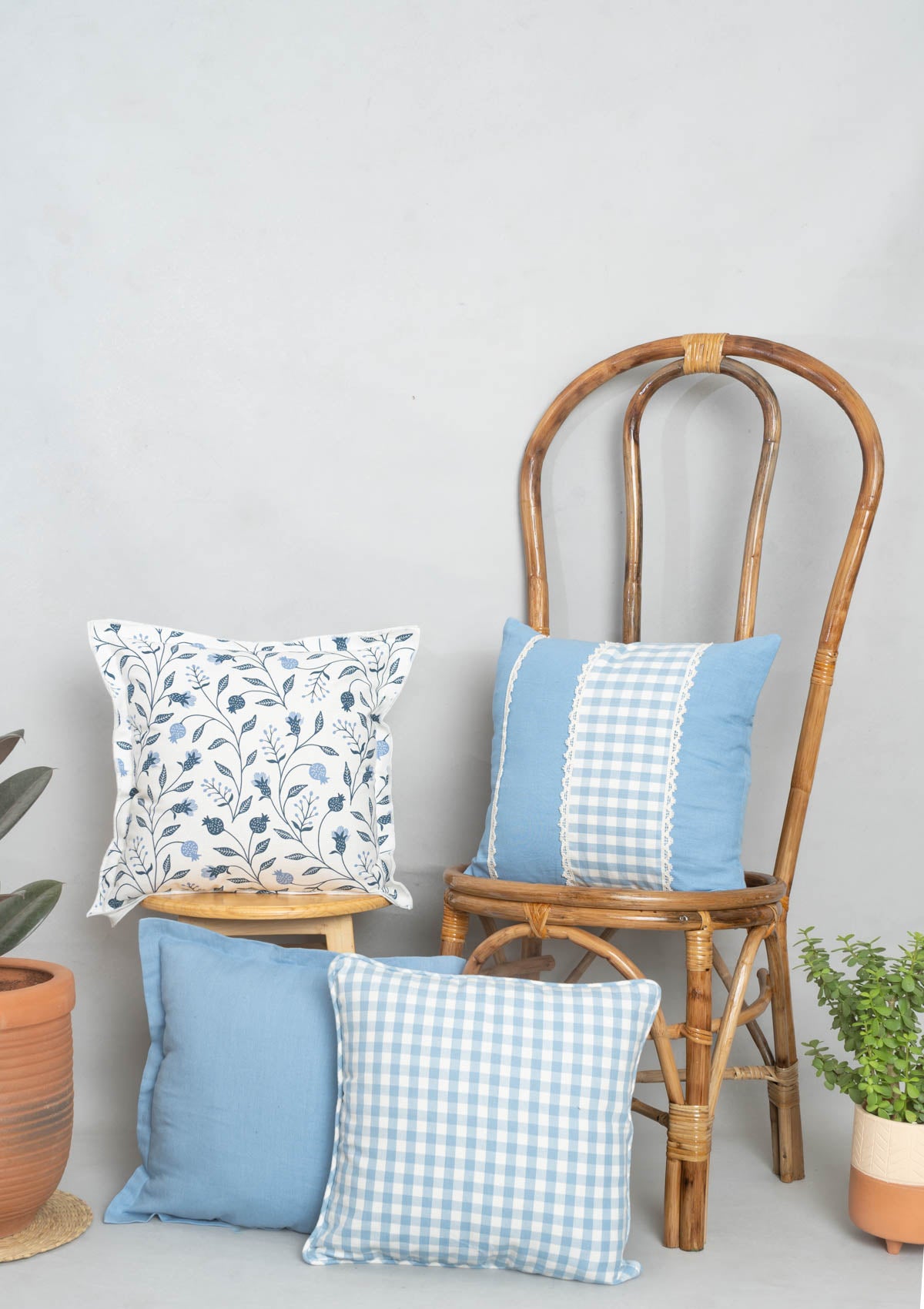 Heirloom Combo Set Of 4 Cotton Cushion Cover - Blue