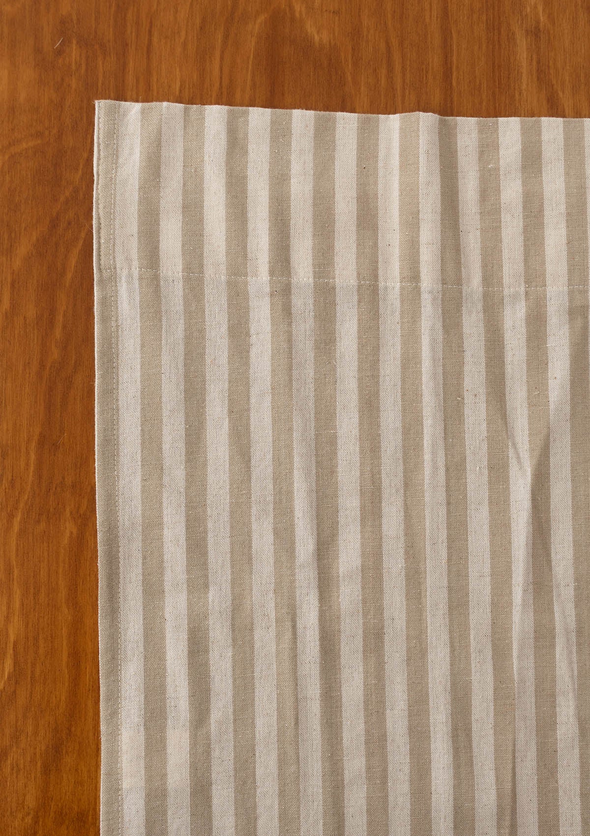 Loom 100% cotton Geometric pattern curtain for Living Room and Bedroom - Room darkening - Beige - Single Piece