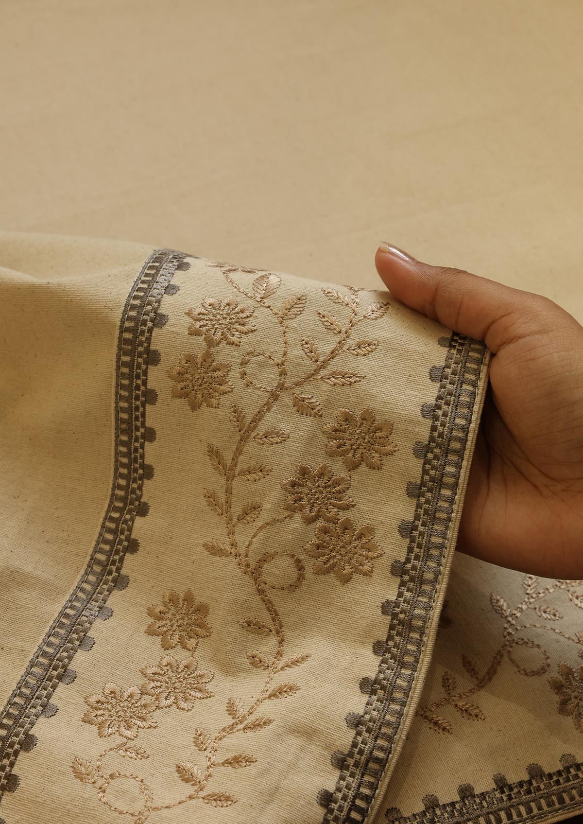 Mogra Brown & Grey | 100% Cotton Embroidered | Trim