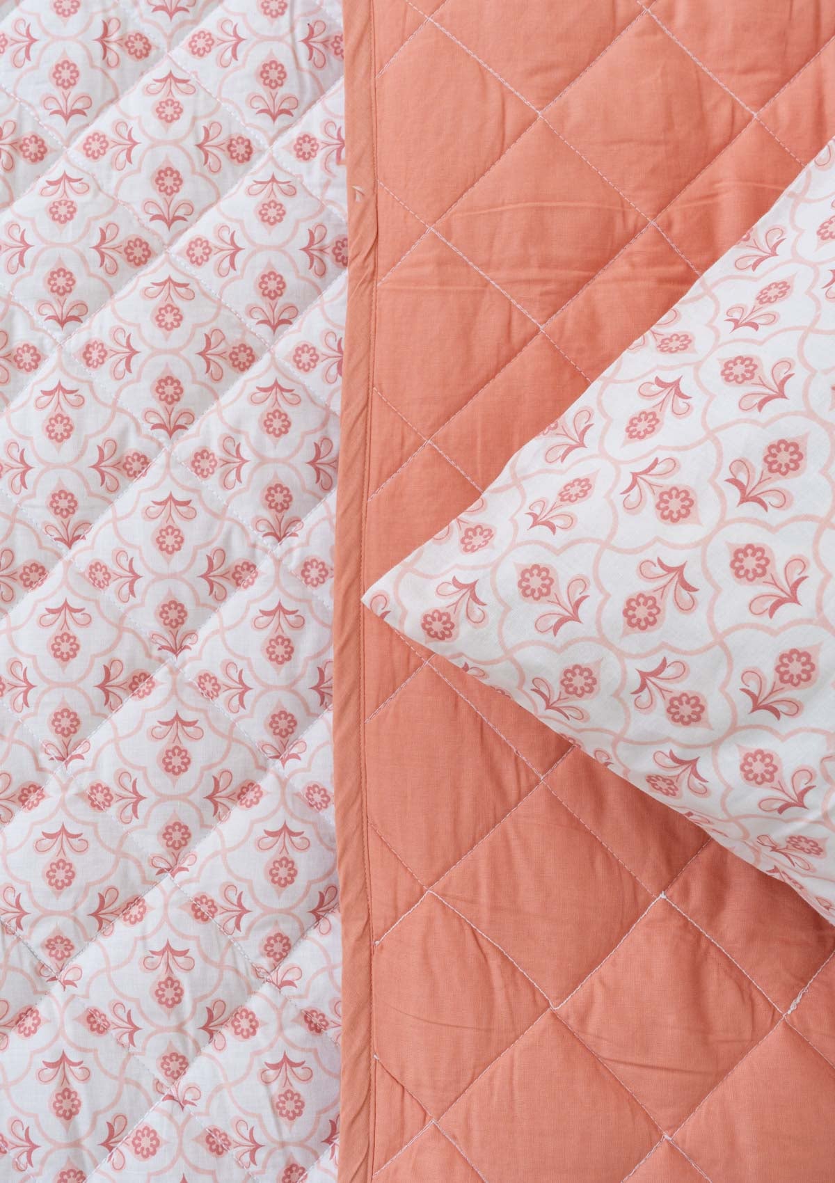 Moroccon Reversible Quilt - Blush