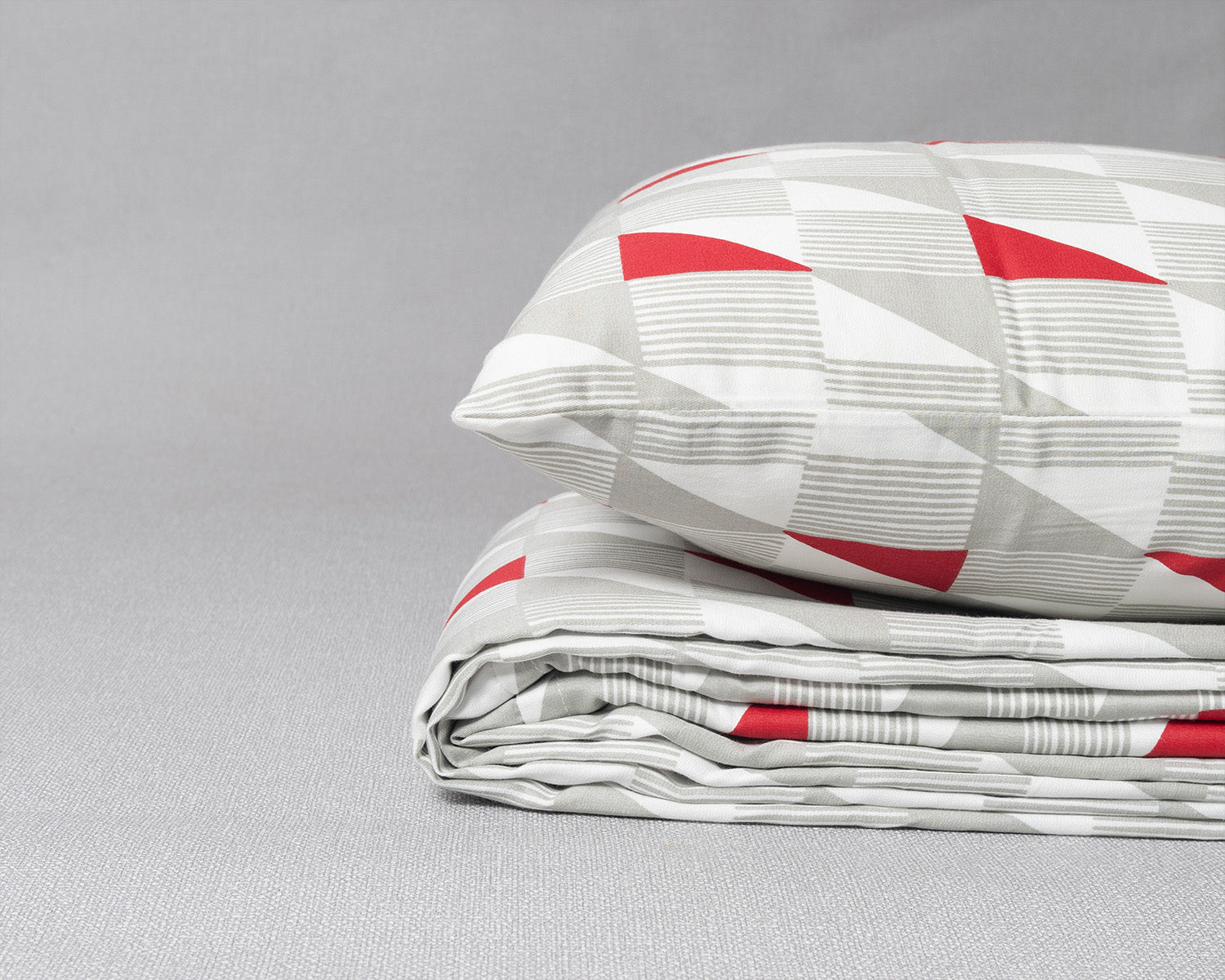 Paralleled - Red & Grey Bed sheet