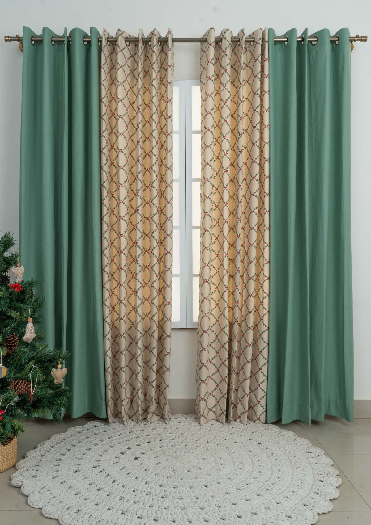 Sage Green with Climbing Roses set of 4 Cotton Curtain - Multicolor