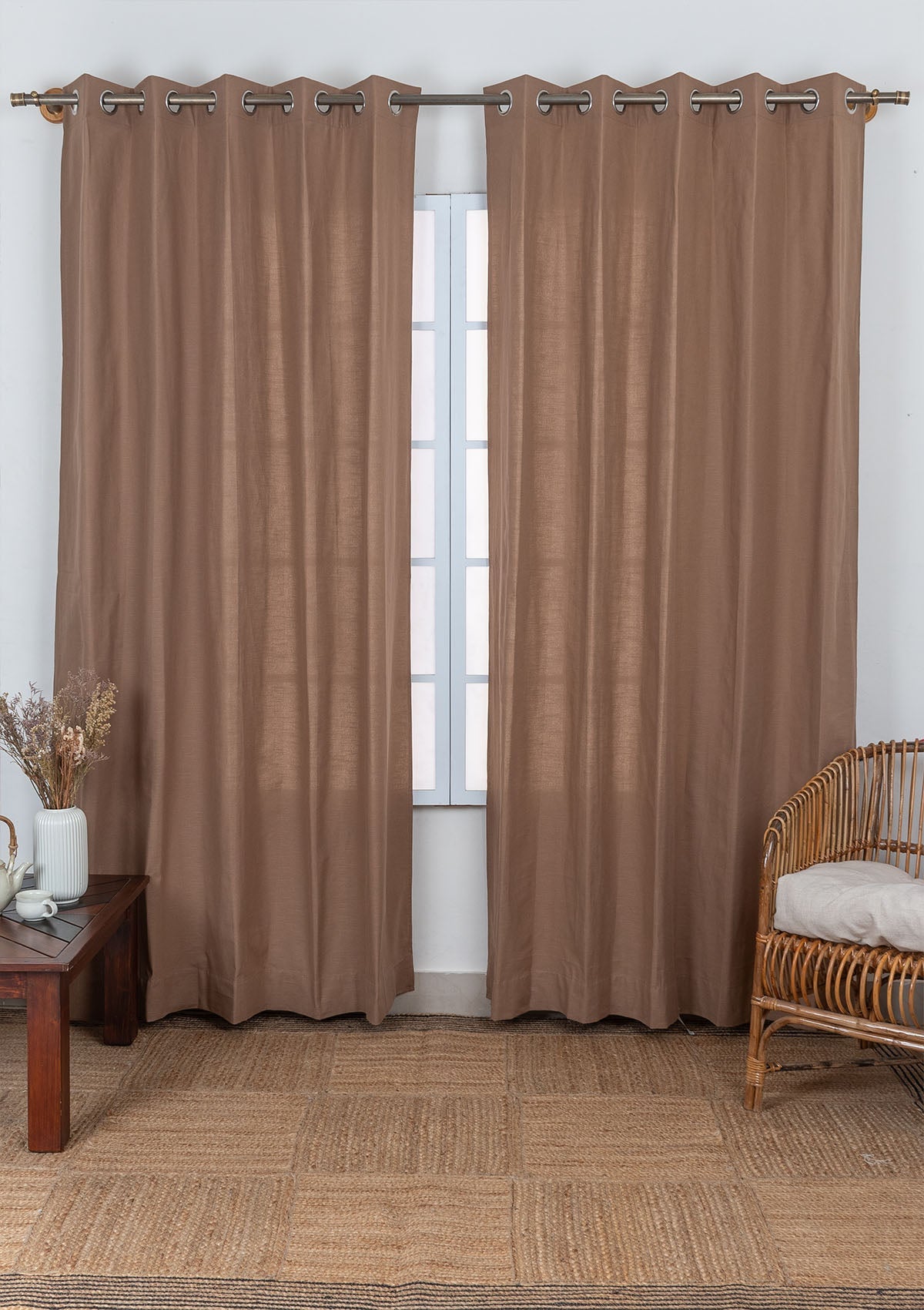 Solid chocolate brown 100% cotton plain customisable curtain for bedroom - Room darkening