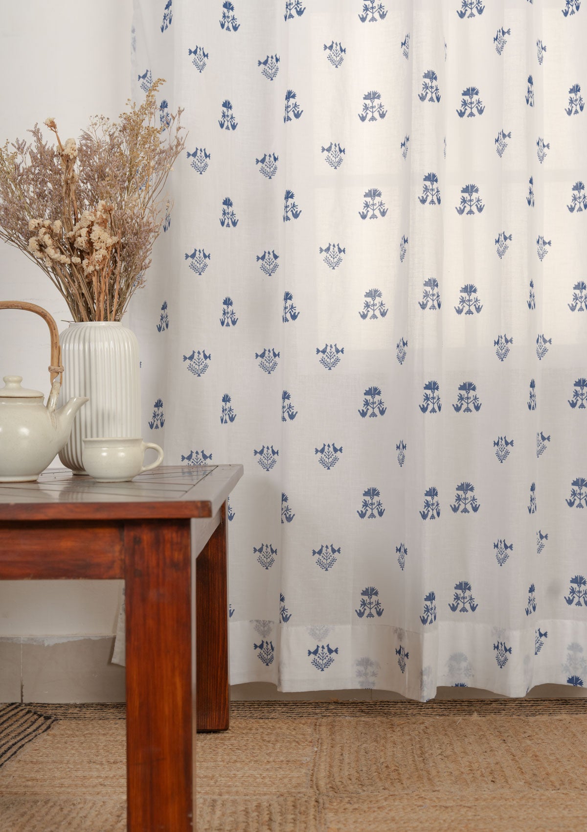 Sunbird 100% cotton floral sheer curtain for living room - Light filtering - Indigo - Single