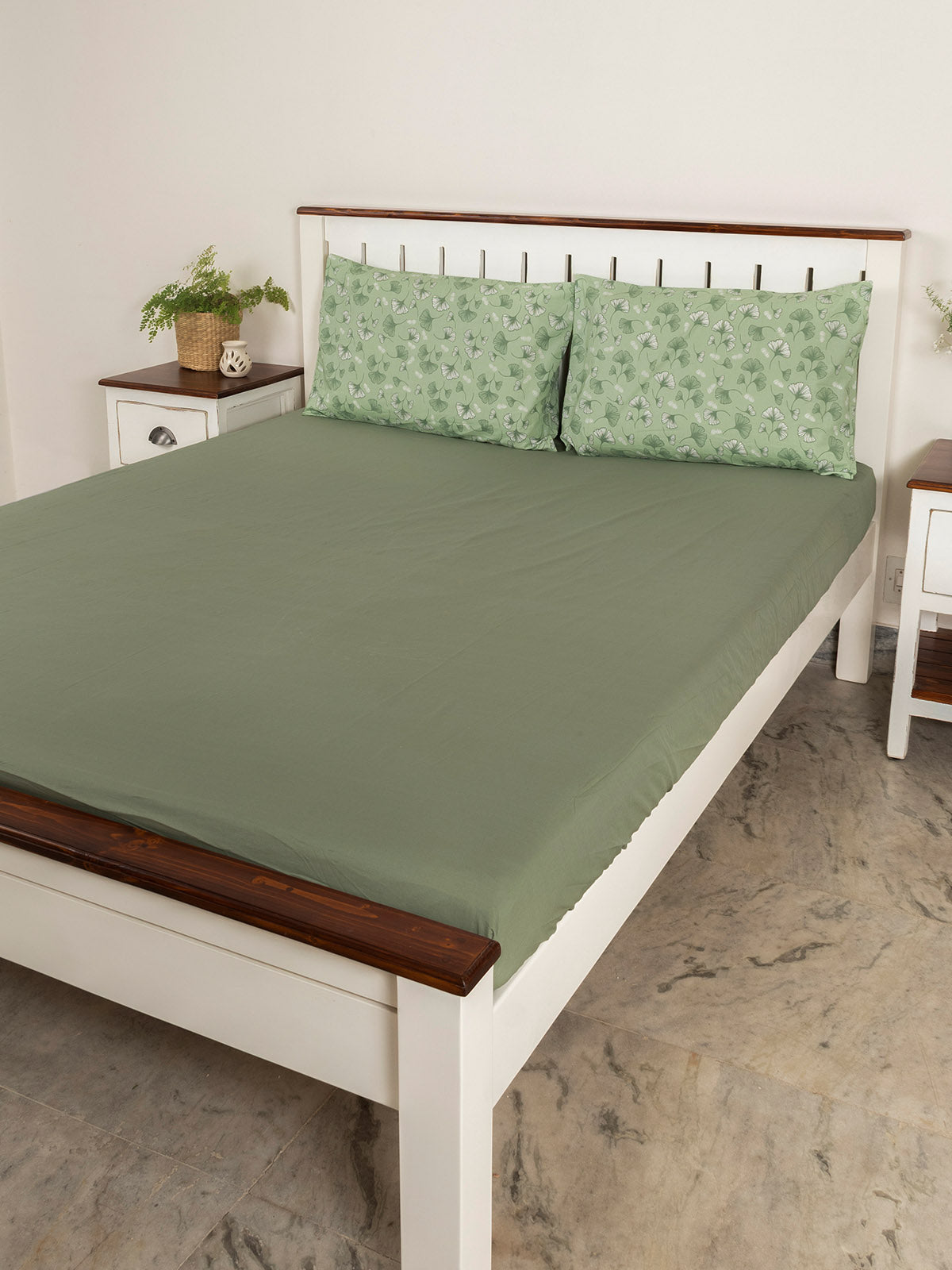 Solid Cotton Fitted Sheet - Basil Green